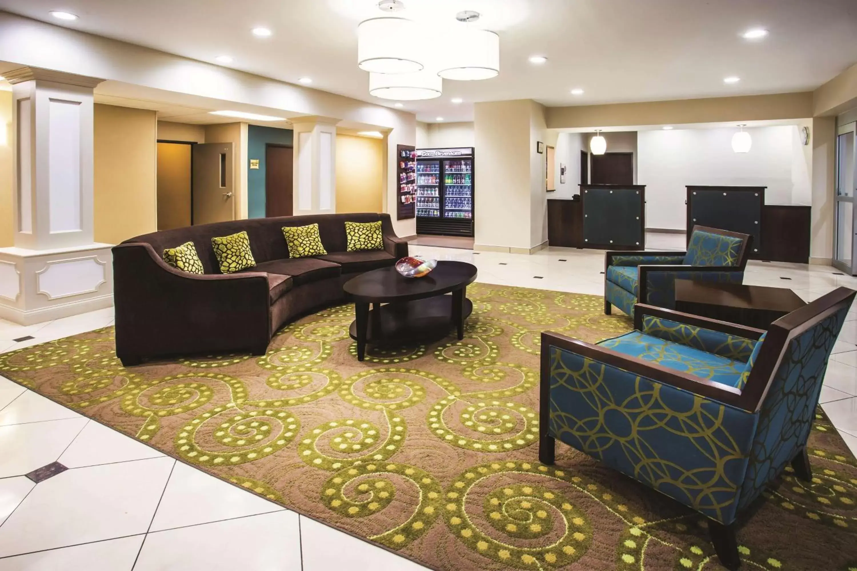 Lobby or reception, Lobby/Reception in La Quinta by Wyndham Evansville