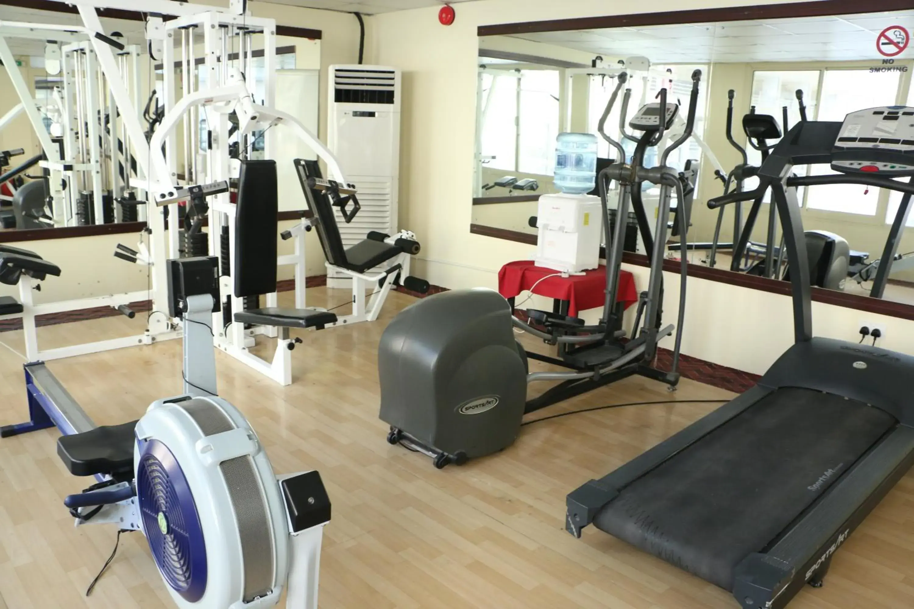 Fitness centre/facilities, Fitness Center/Facilities in Pars International Hotel