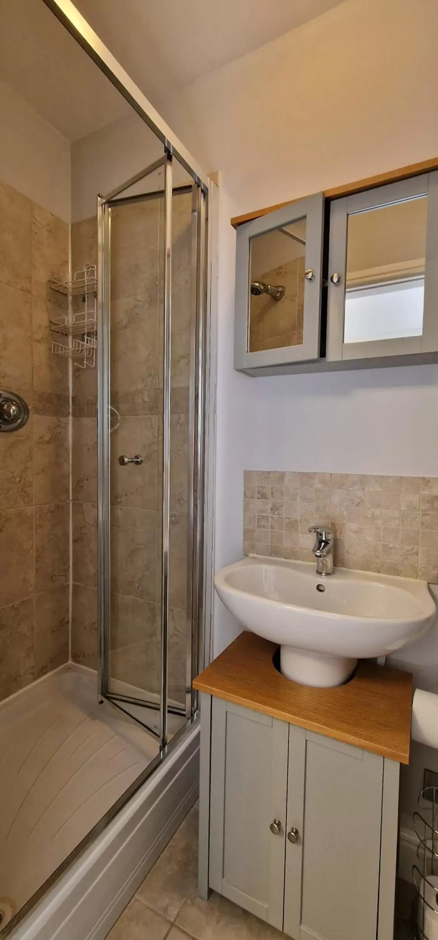 Shower, Bathroom in Bonny Brae House by Woodland Park