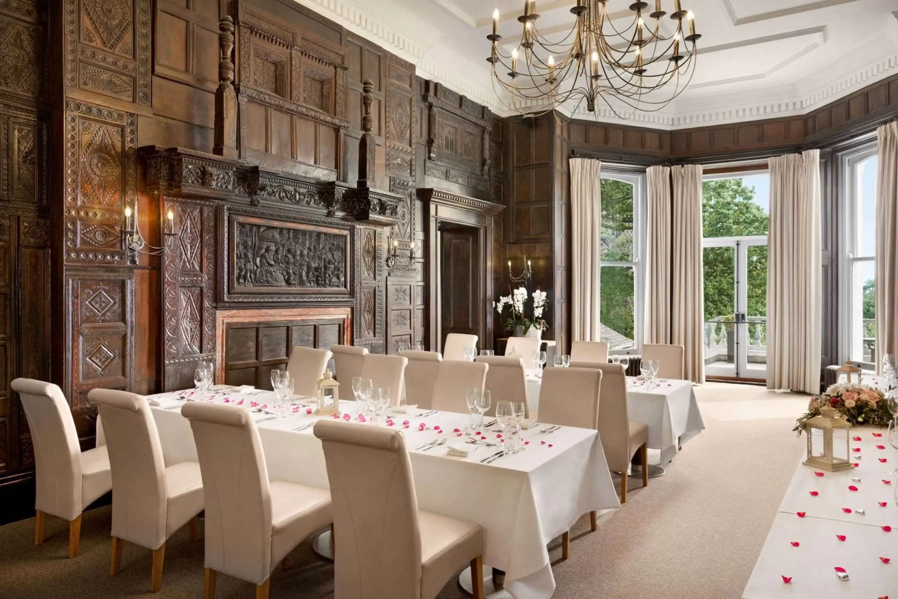 Restaurant/Places to Eat in Wyndham Trenython Manor
