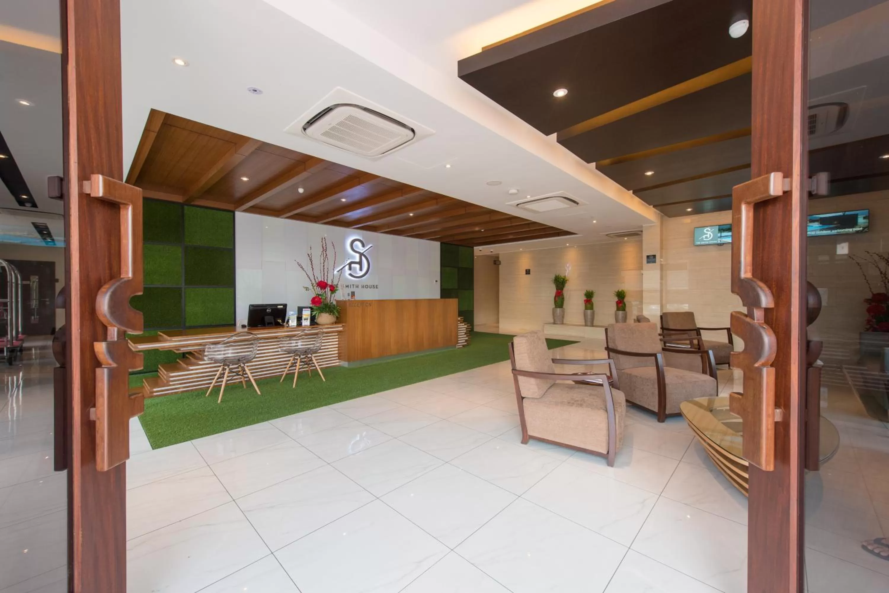 Lobby or reception in The Smith House