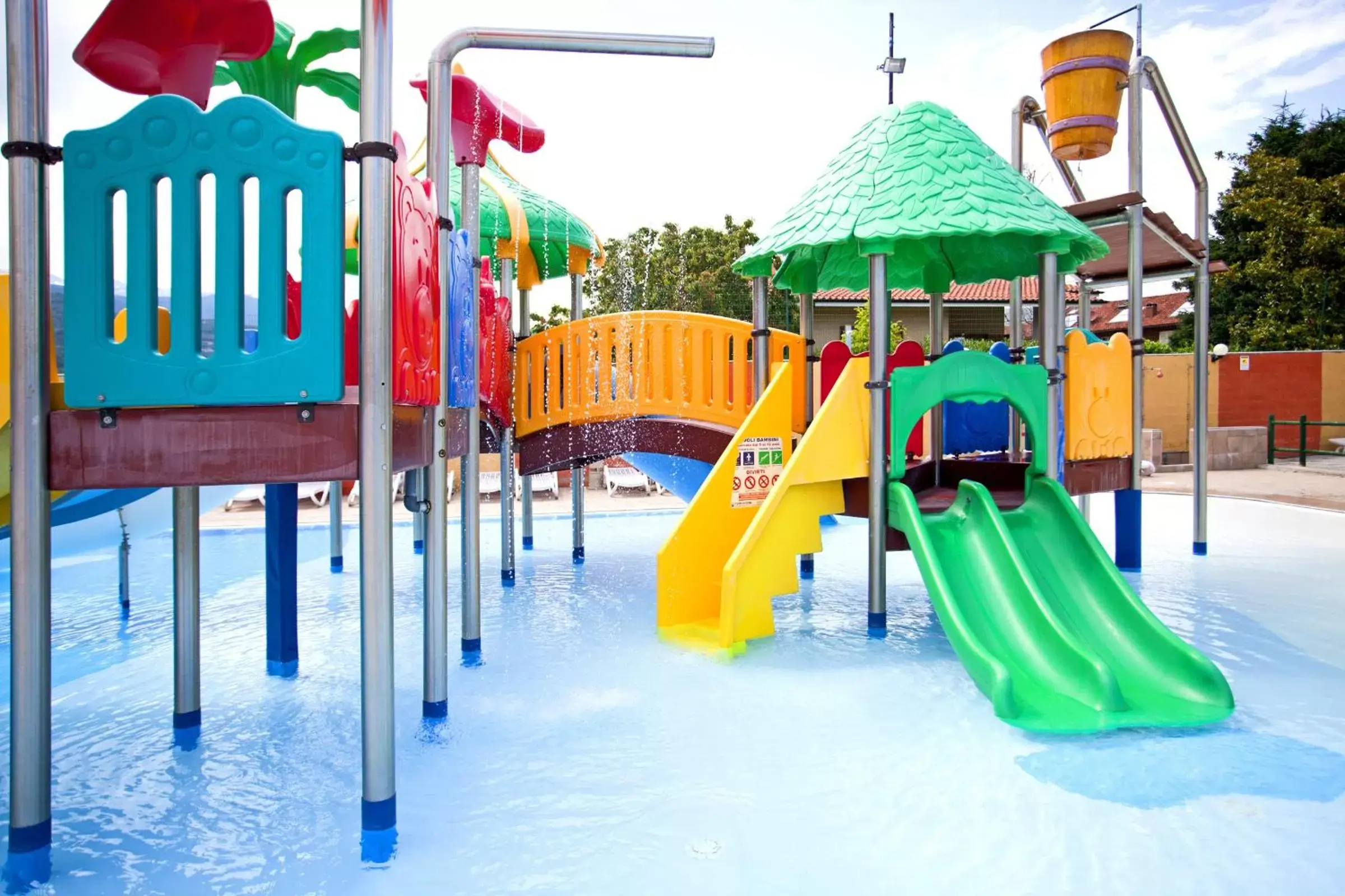 Swimming pool, Children's Play Area in Hotel Villa Glicini