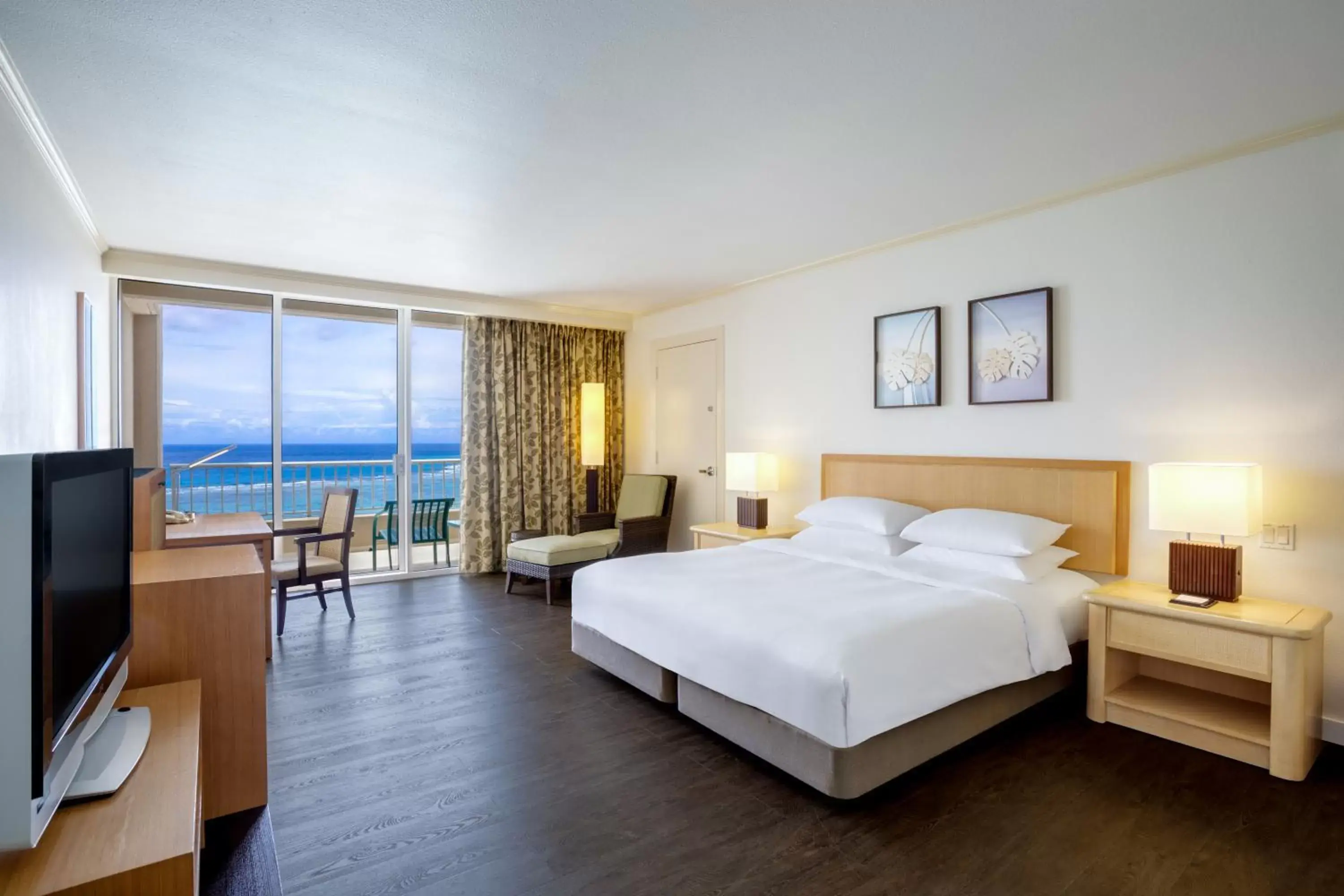 King Room - Oceanfront in Hyatt Regency Guam
