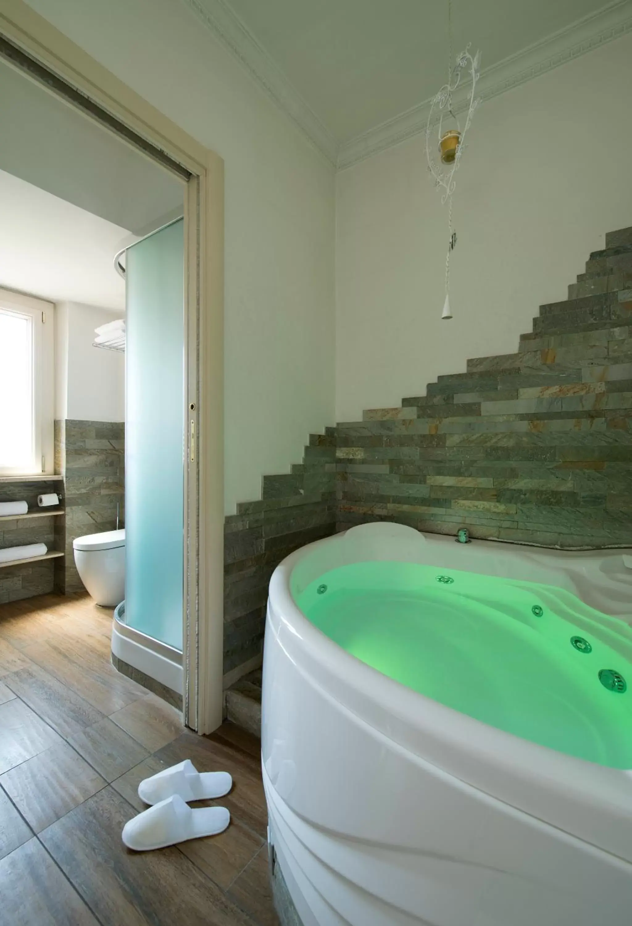 Photo of the whole room, Bathroom in Suites Roma Tiburtina Economy