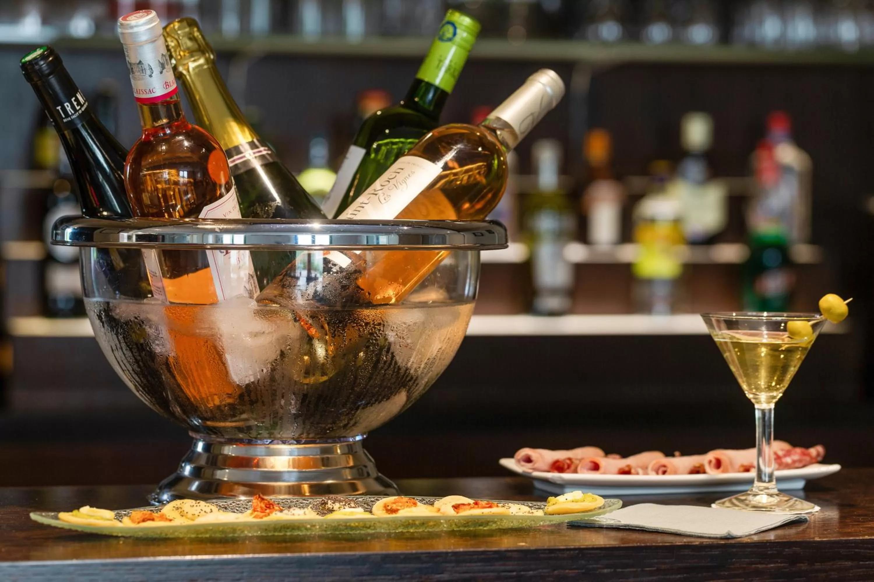 Lounge or bar in Quality Aparthotel Divonne - Portes de Geneve