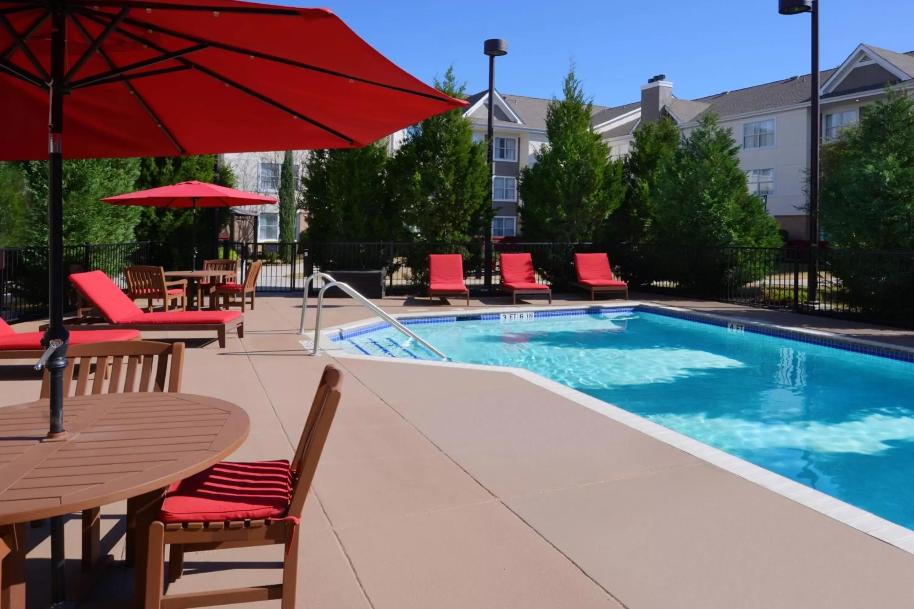 Swimming Pool in Residence Inn by Marriott San Antonio Airport/Alamo Heights