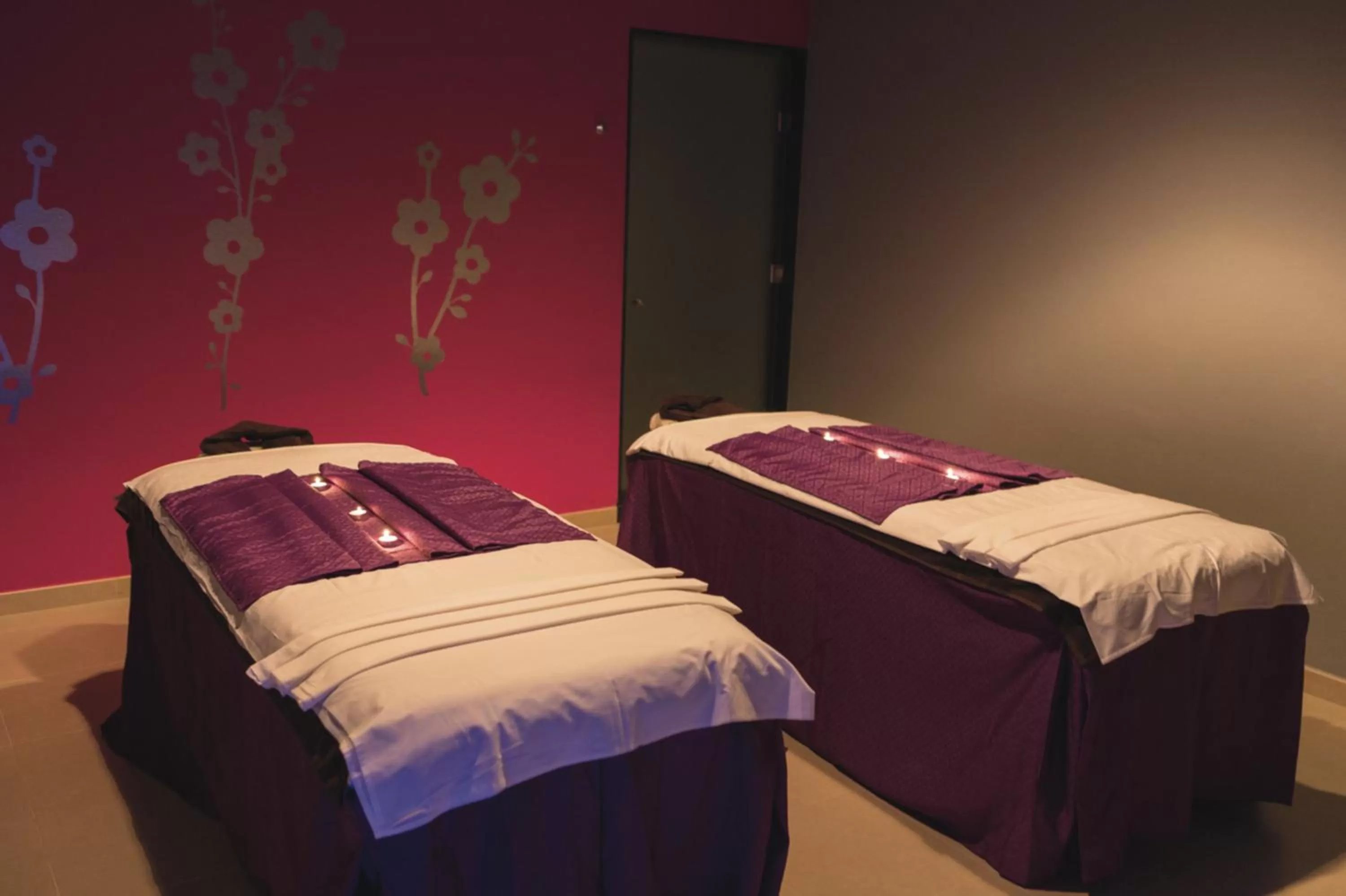 Massage, Bed in Riu Playacar - All Inclusive