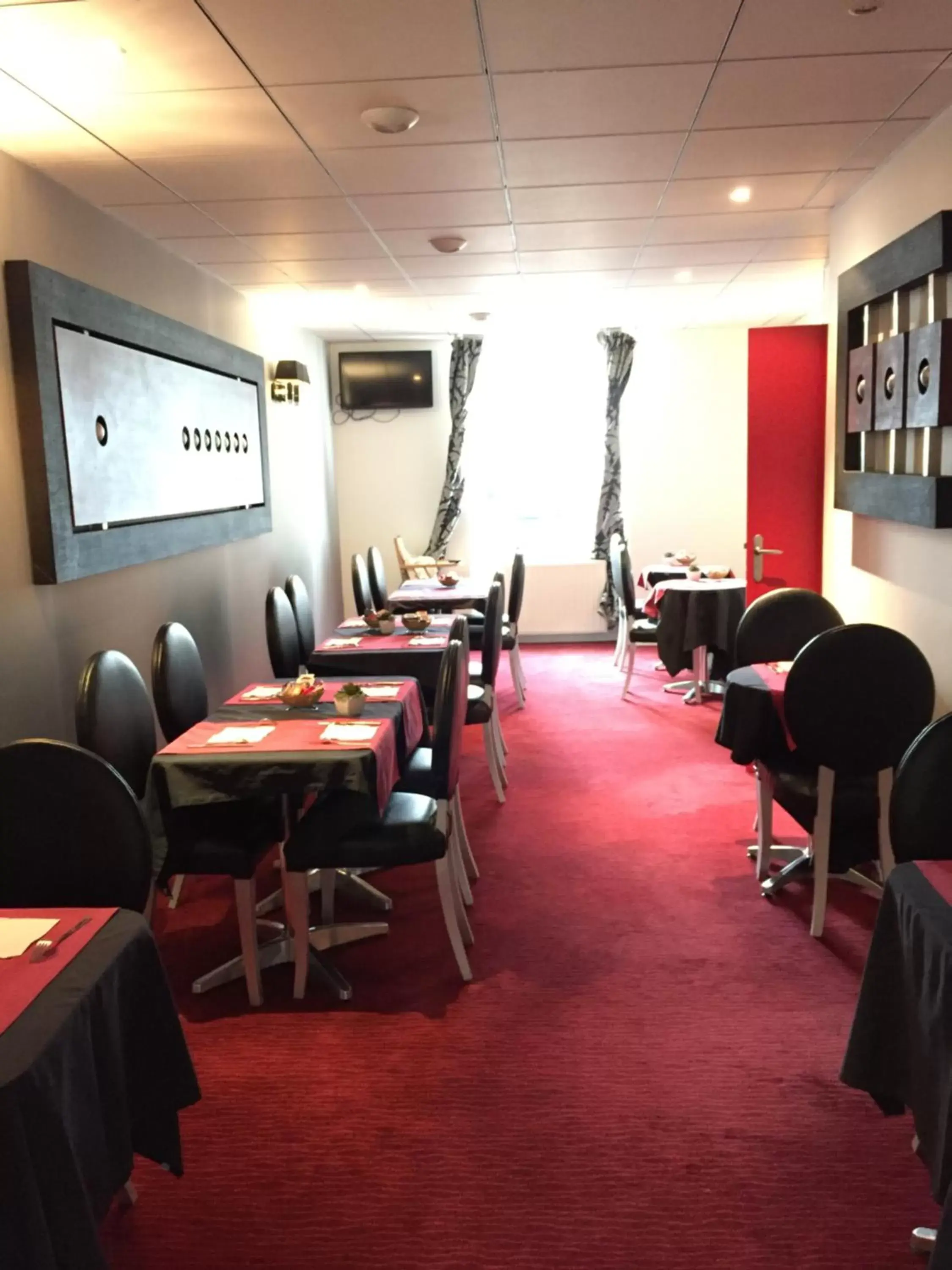 Dining area, Restaurant/Places to Eat in Hôtel Saint Martin