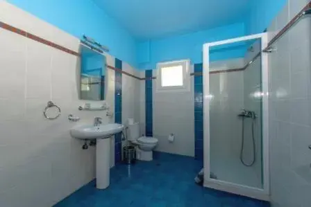 Bathroom in Over Sea Rooms & Villas