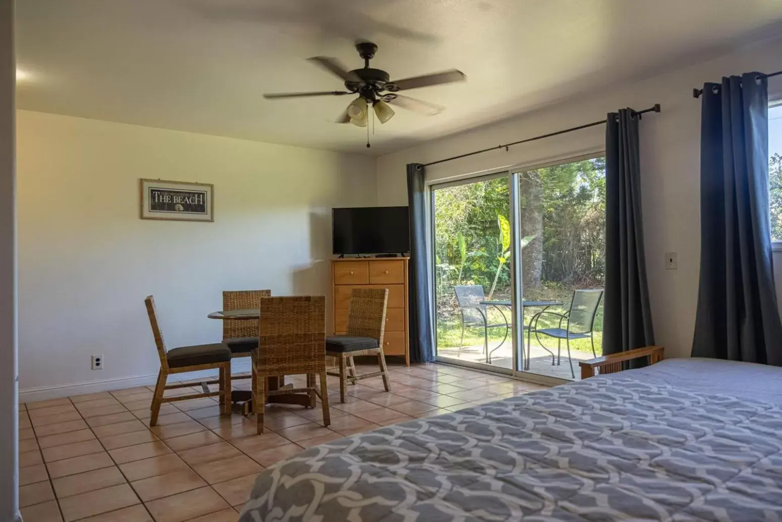 Seating area in Puu Koa Palms vacation rental