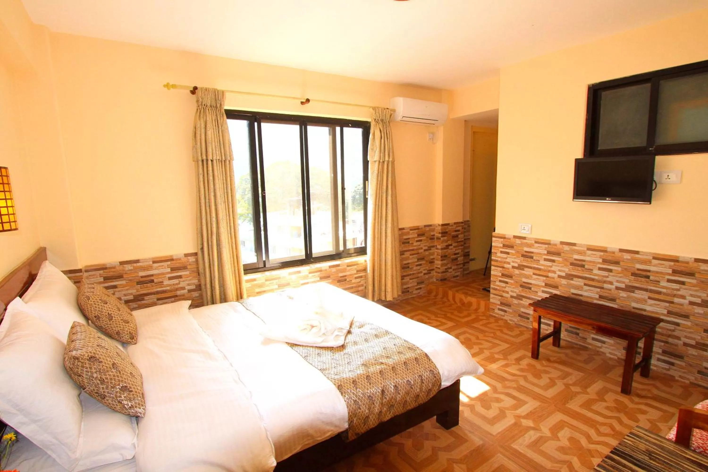 Decorative detail, Bed in Hotel Splendid View