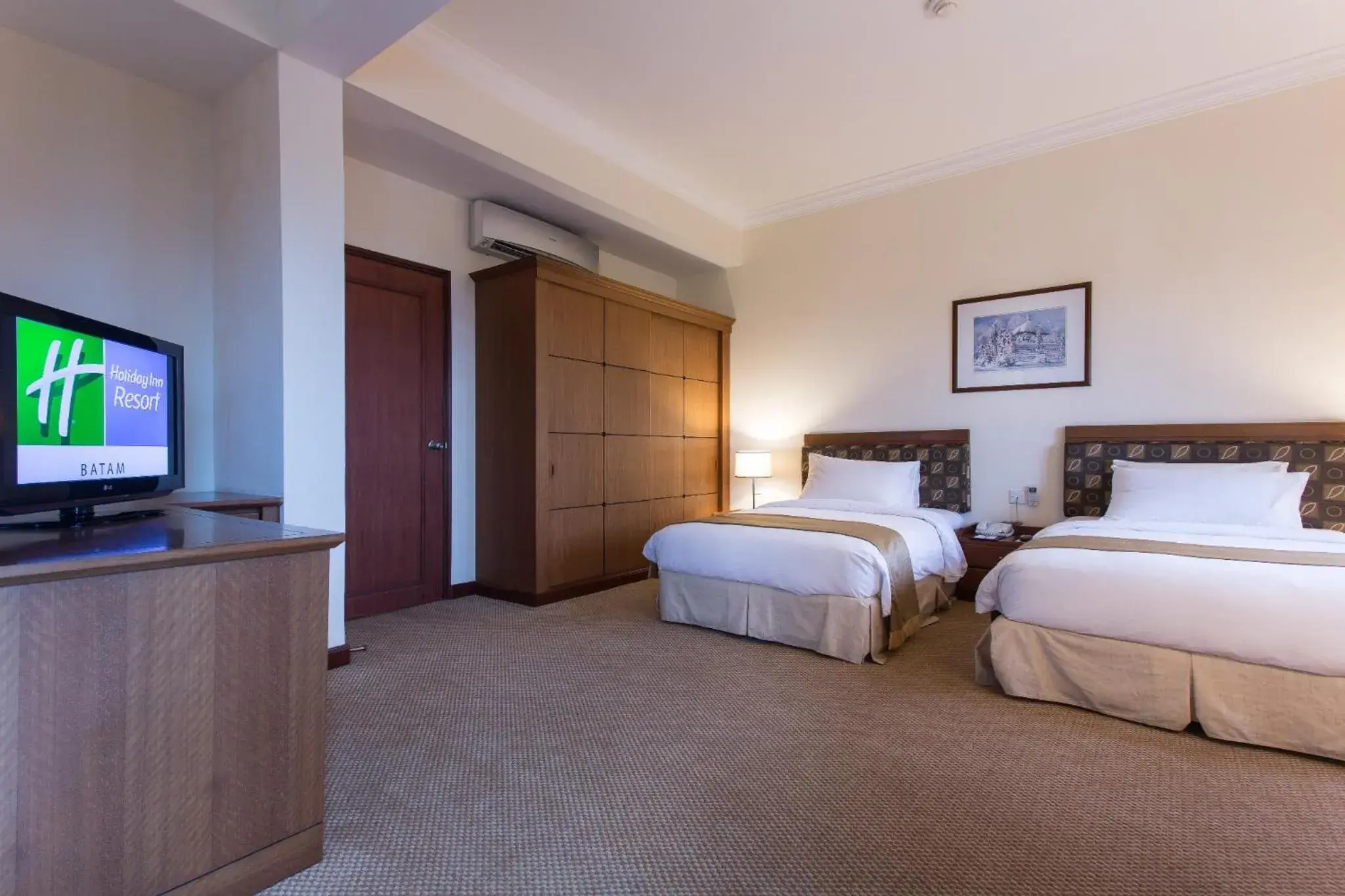 Bed in Holiday Inn Resort Batam, an IHG Hotel
