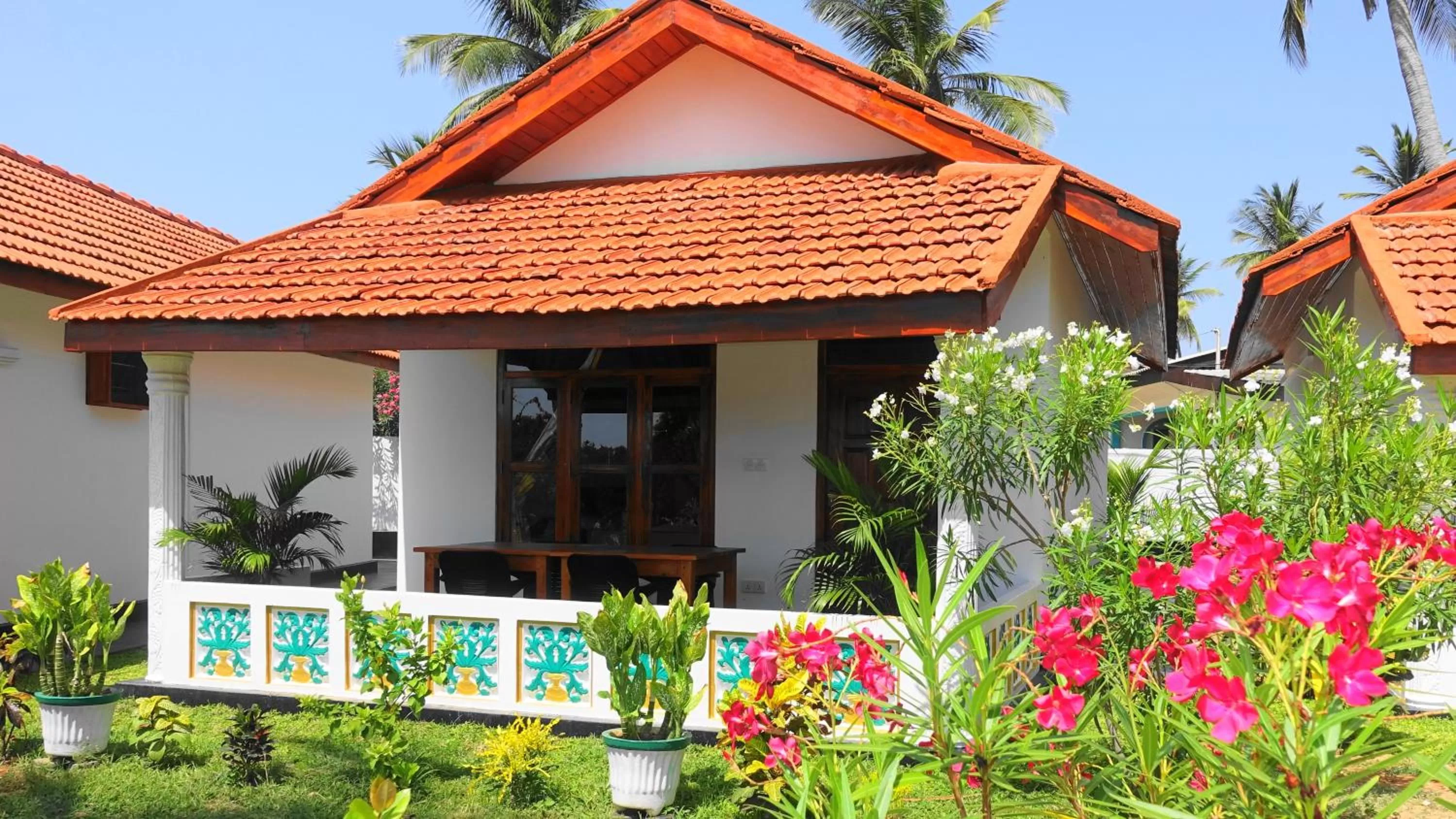 Balcony/Terrace, Property Building in Regina Beach Bungalow