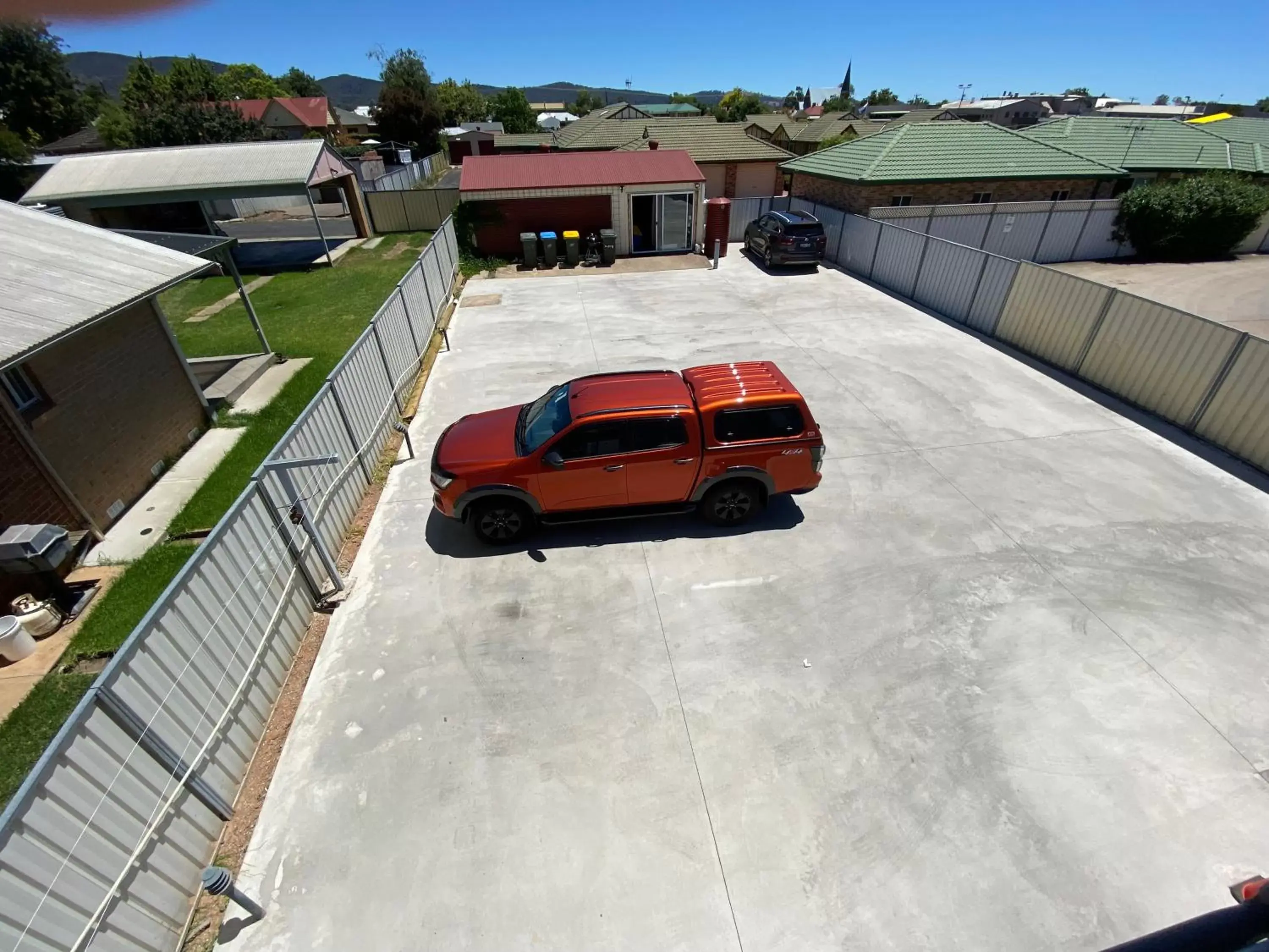 Parking in Central Motel Mudgee