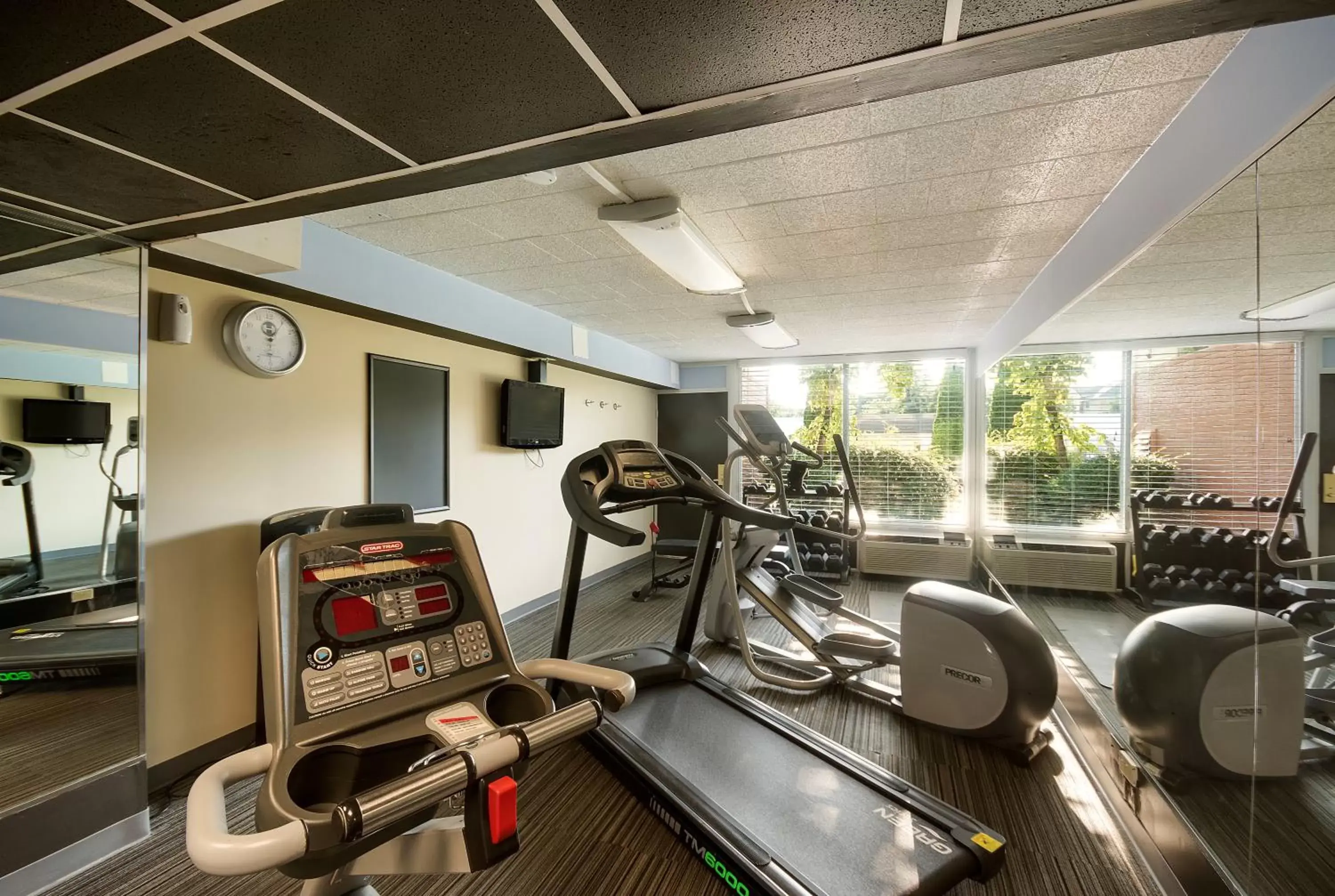 Fitness centre/facilities, Fitness Center/Facilities in Chester Hotel and Conference Center