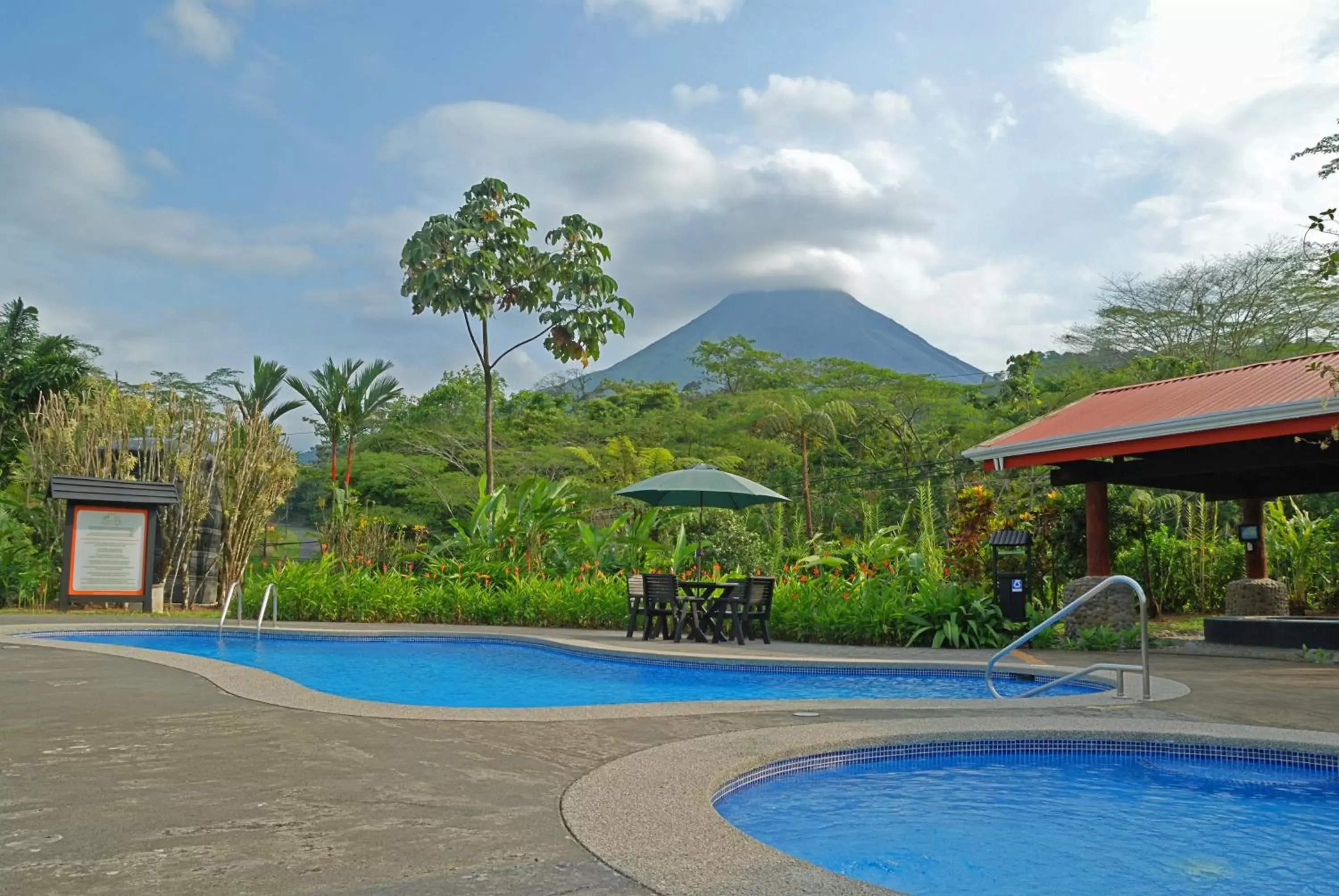 Day, Swimming Pool in Volcano Lodge, Hotel & Thermal Experience