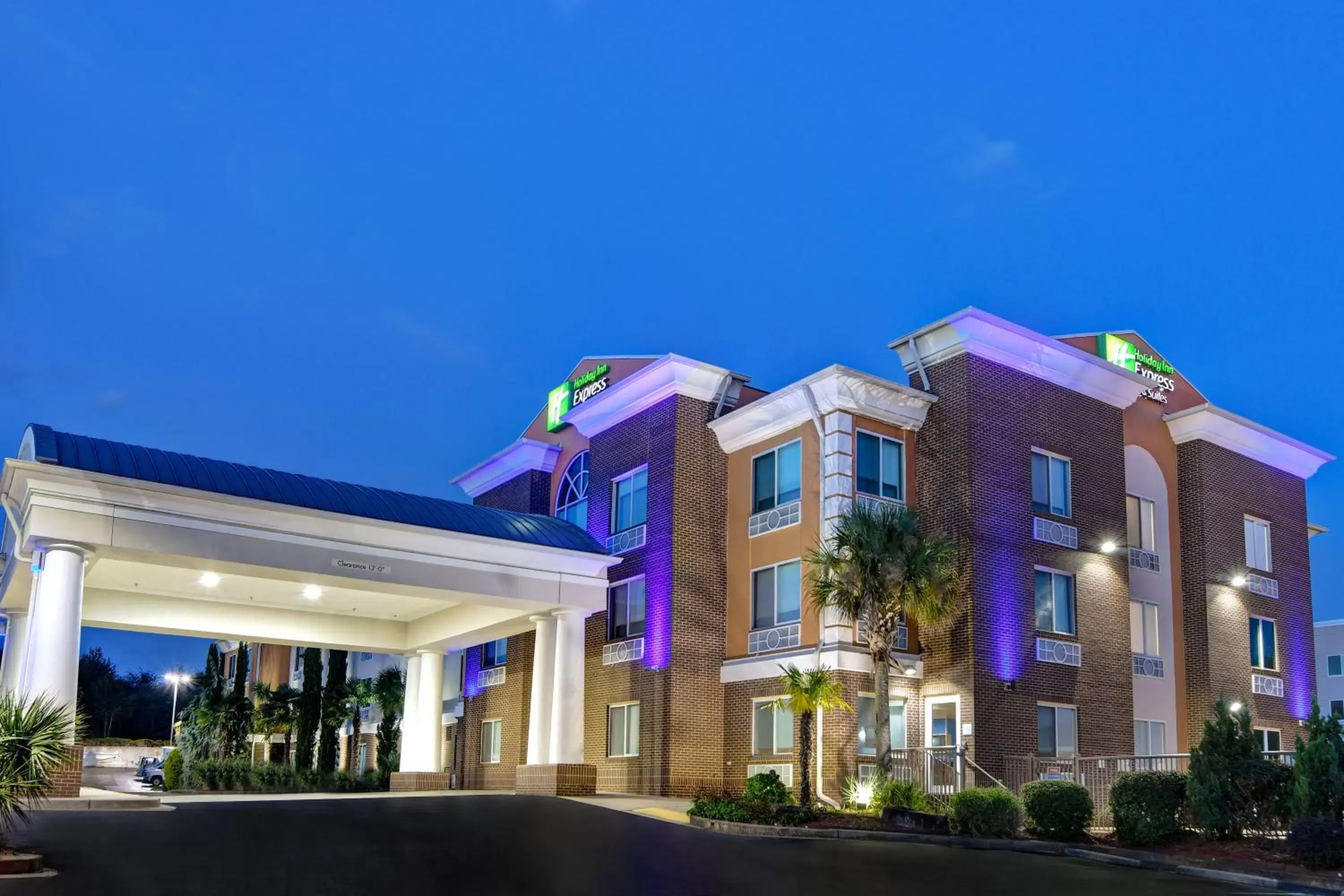 Property Building in Holiday Inn Express Hotel & Suites Anderson I-85 - HWY 76, Exit 19B, an IHG Hotel
