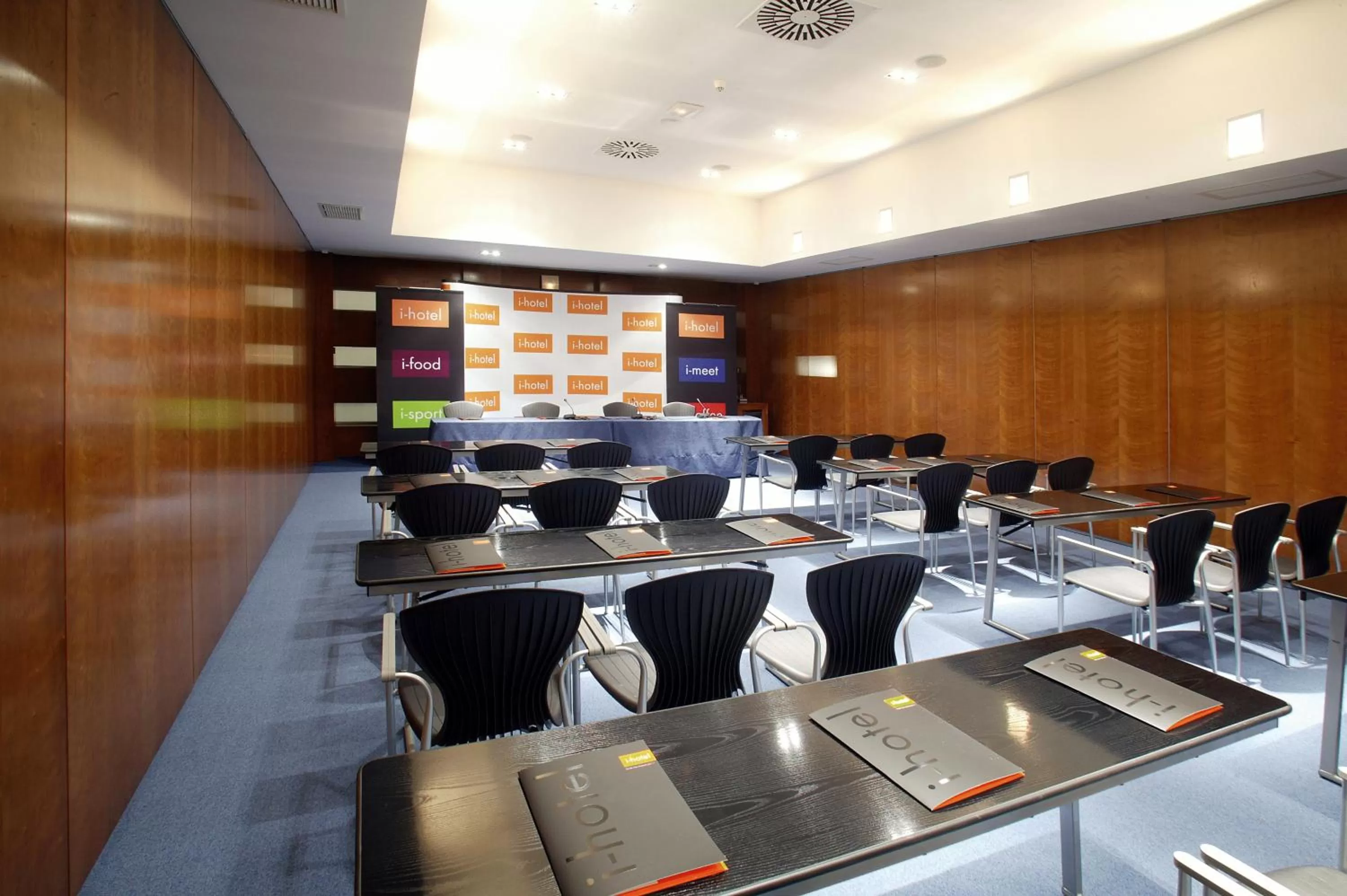 Business facilities in Eurostars i-hotel Madrid