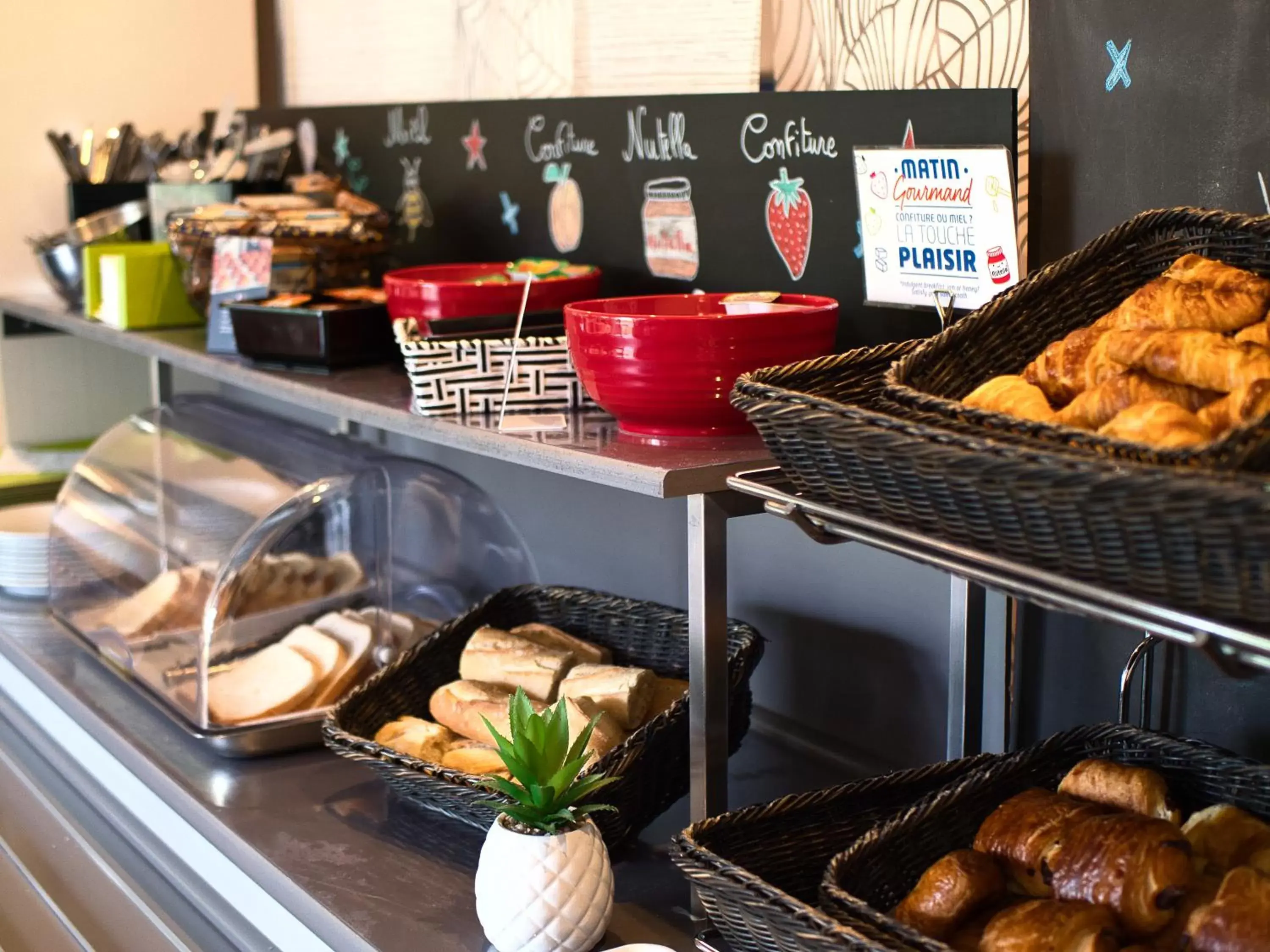 Breakfast in ibis budget Chartres Breakfast in ibis budget Chartres