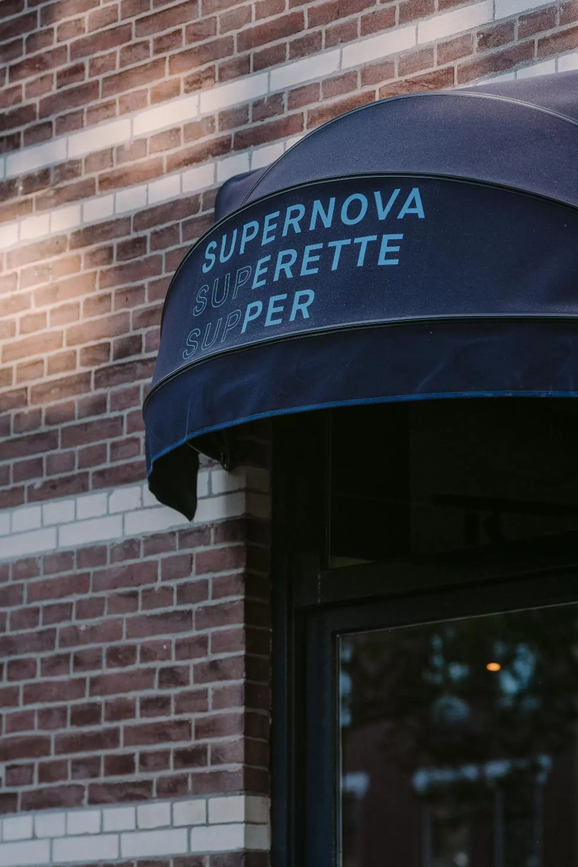 Supernova Hotel