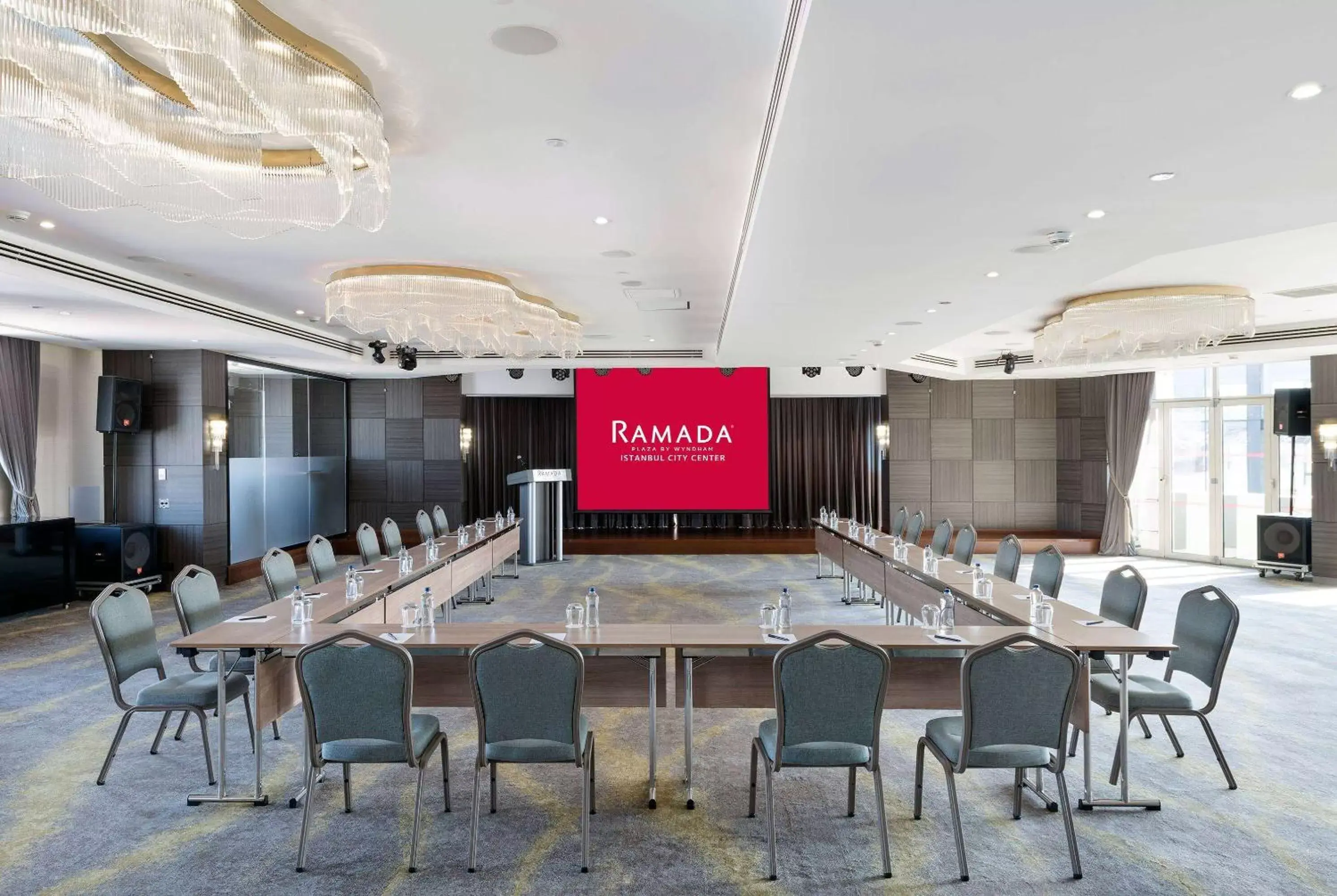Meeting/conference room in Ramada Plaza By Wyndham Istanbul City Center