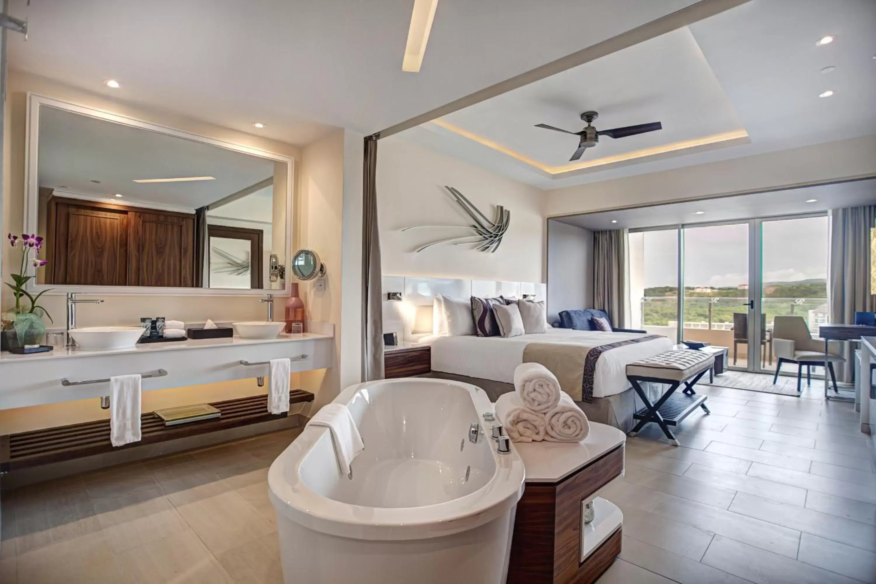 Bathroom in Royalton Negril, An Autograph Collection All-Inclusive Resort