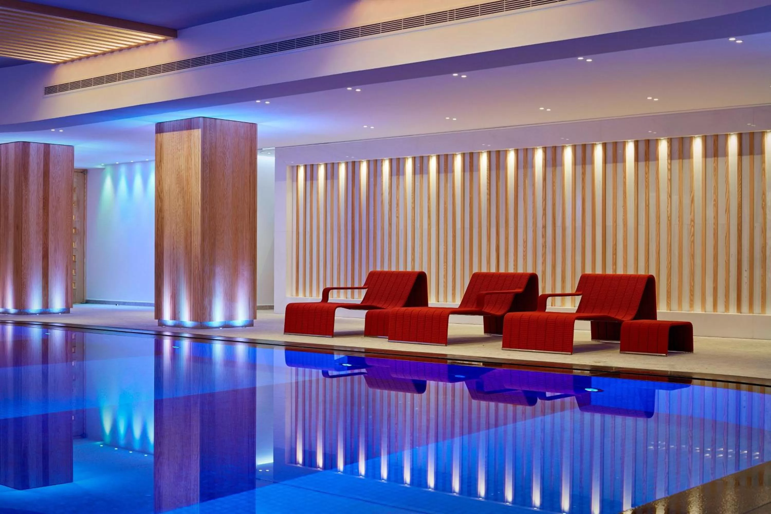 Swimming pool in Parklane, a Luxury Collection Resort & Spa, Limassol
