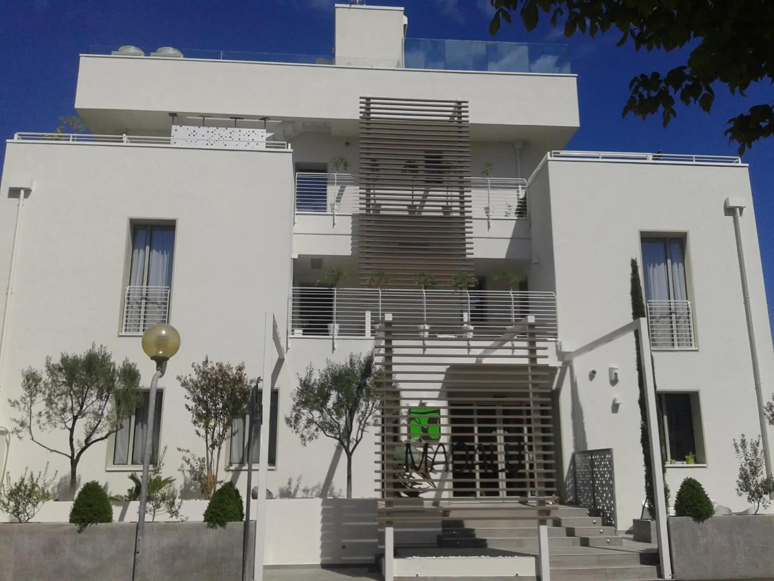 Facade/entrance, Property Building in Hotel Madalù