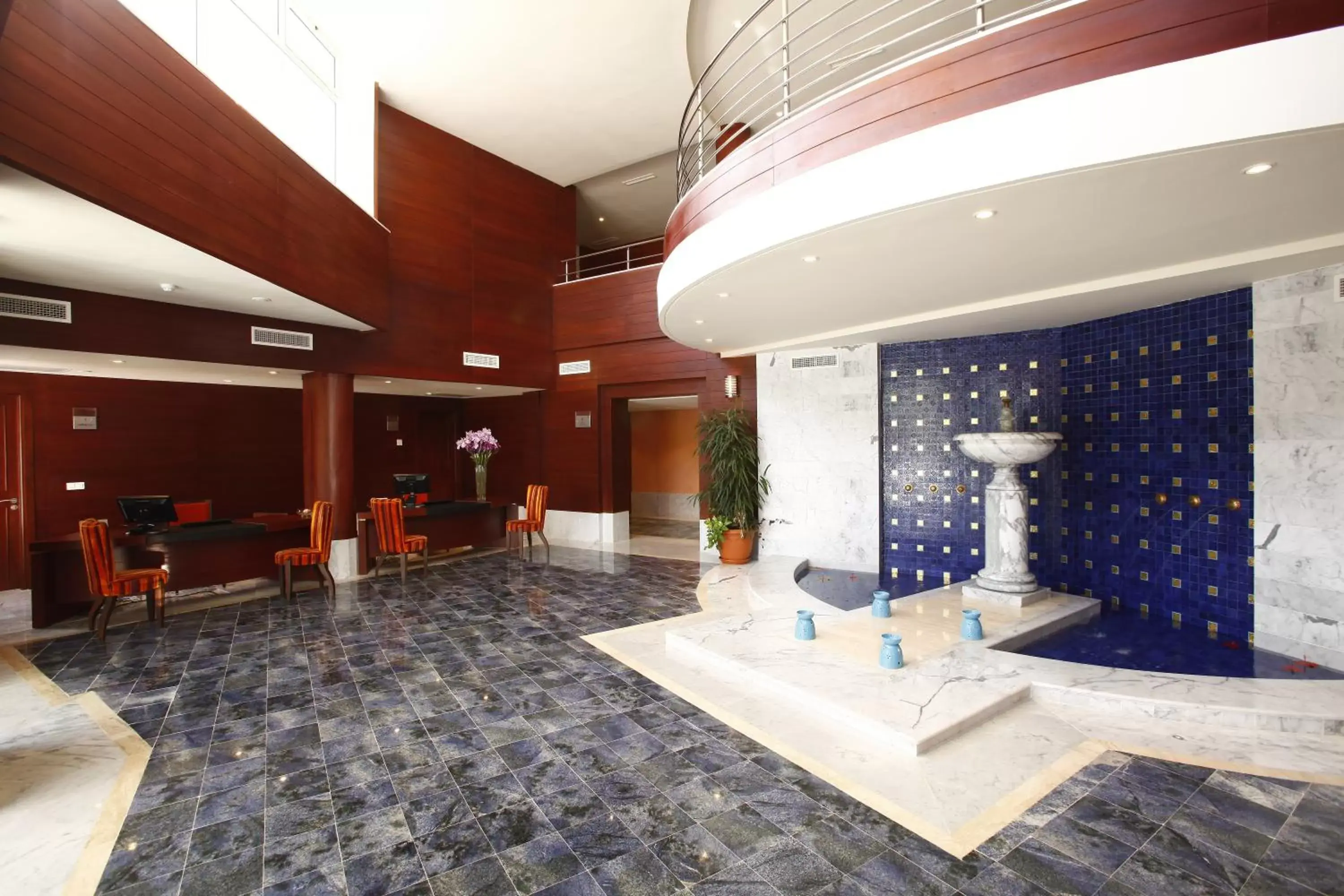 Spa and wellness centre/facilities, Lobby/Reception in Jaz Tour Khalef