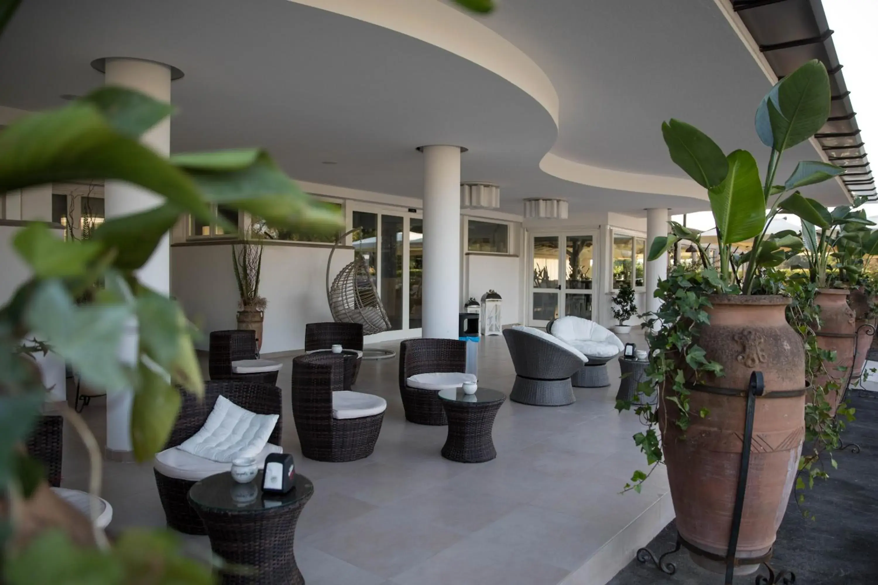 Patio in Love & Fama Hotel