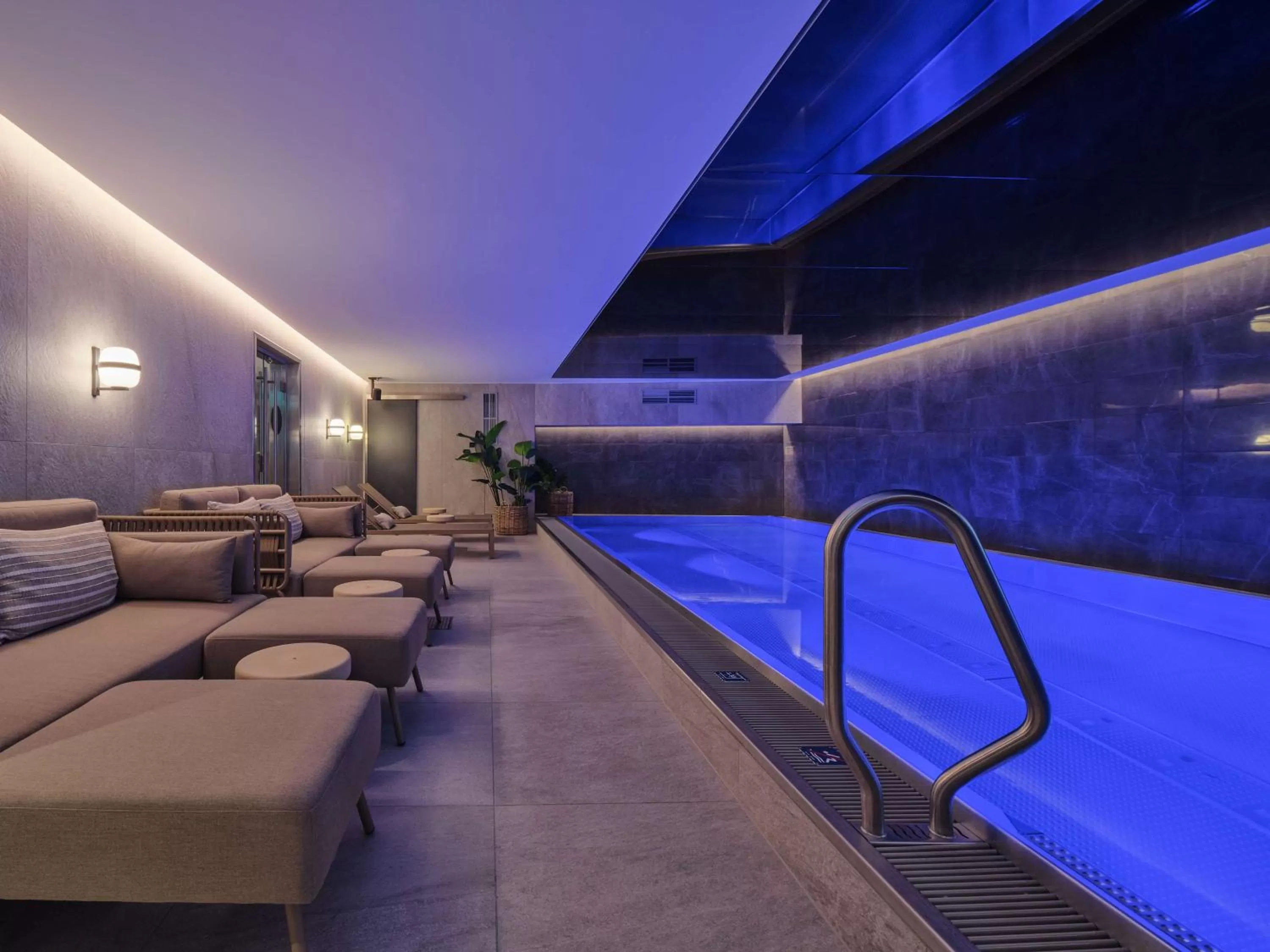 Pool view in Adina Apartment Hotel Wiesbaden