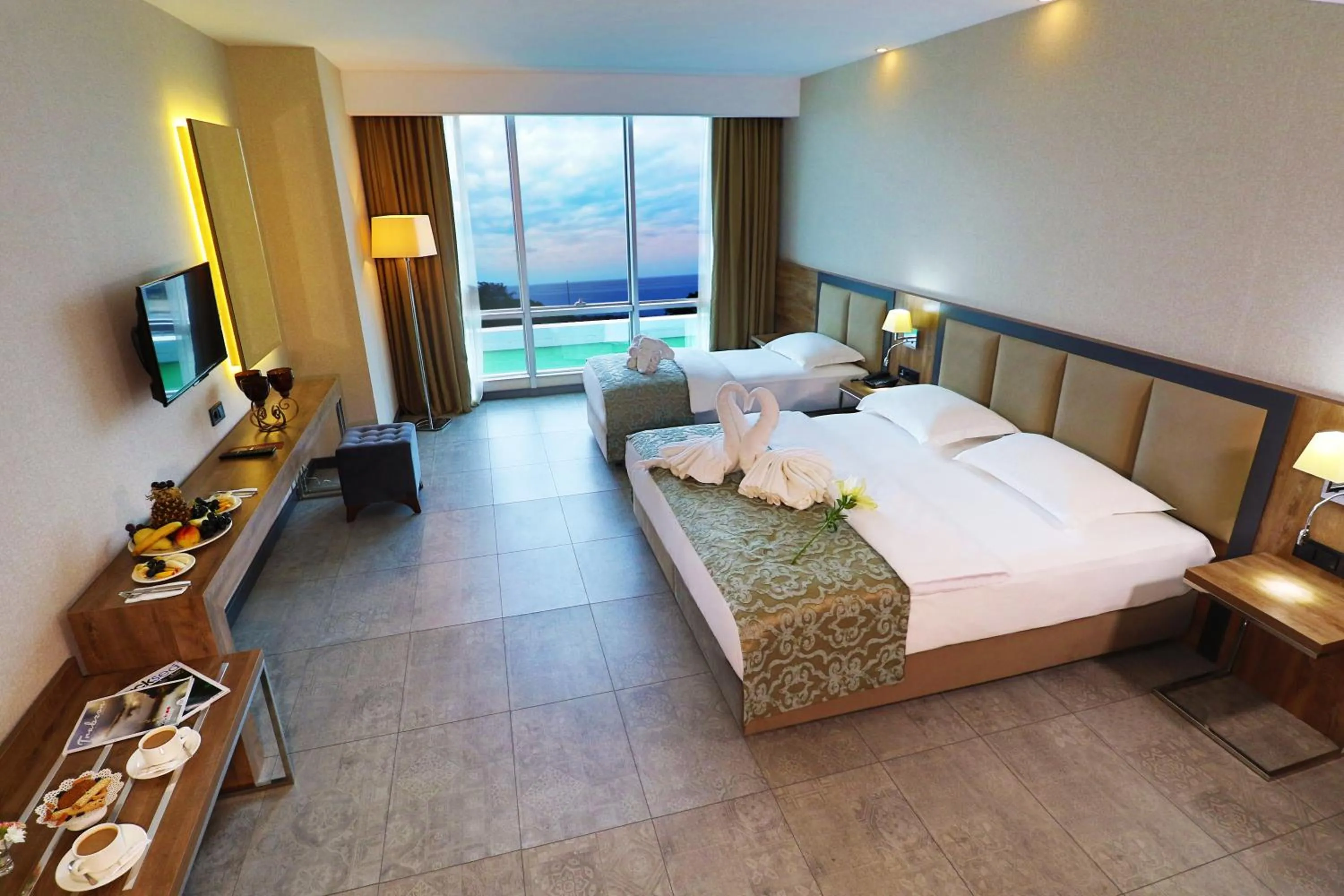 Bed in Yildiz Life Hotel