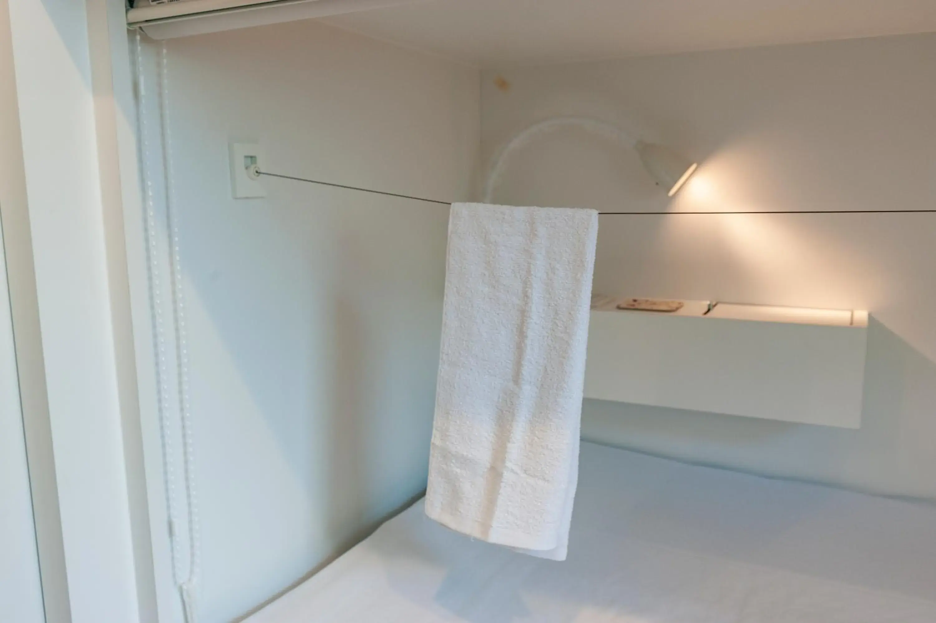 bunk bed in plat hostel keikyu haneda home