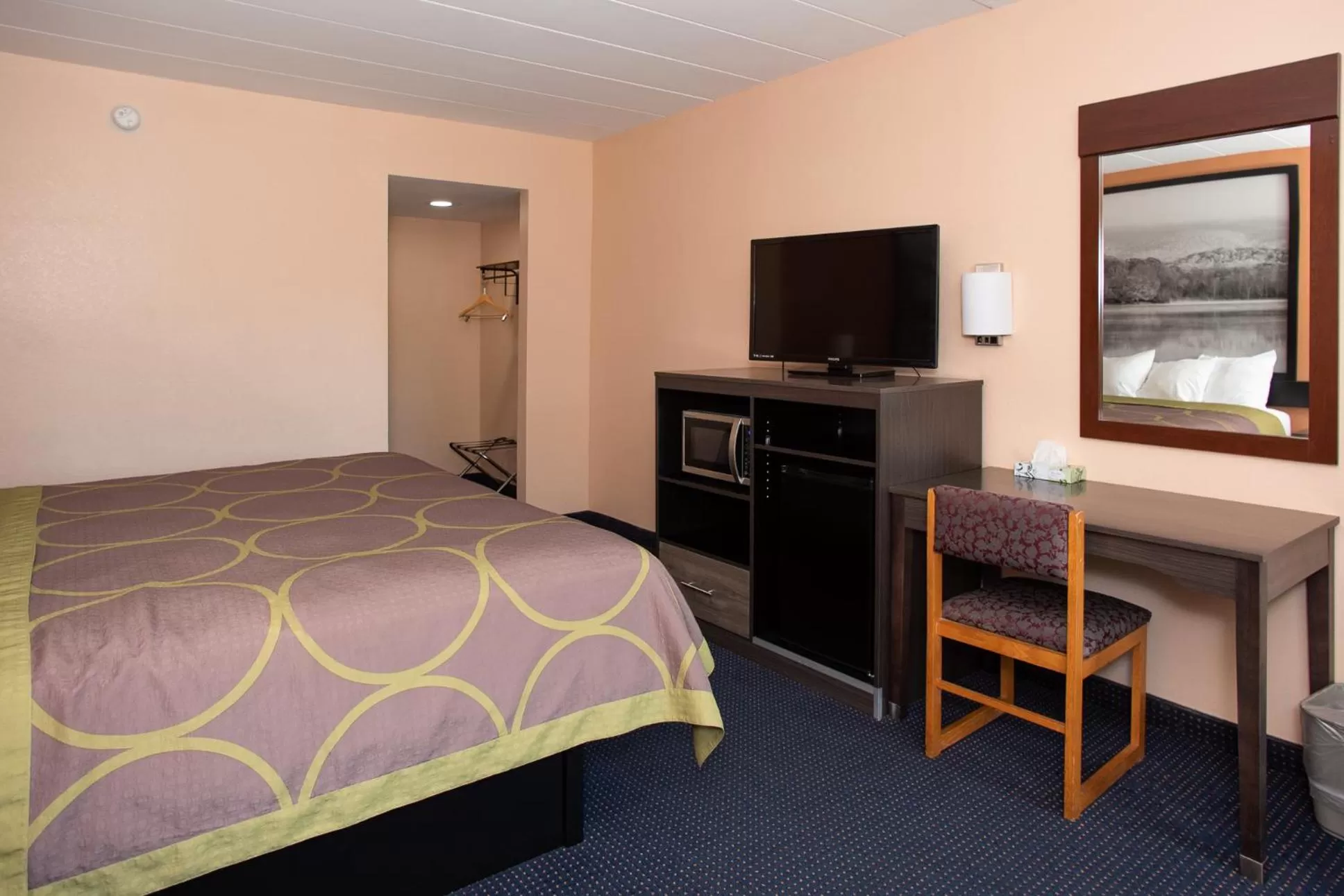 Bed in Super 8 by Wyndham Black Mountain