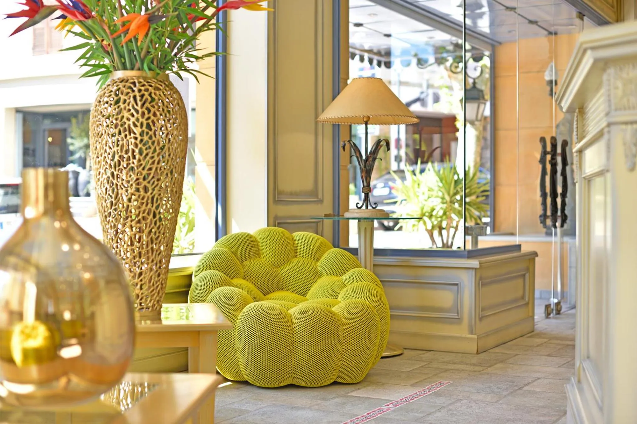 Living room in Hôtel Le Rocher