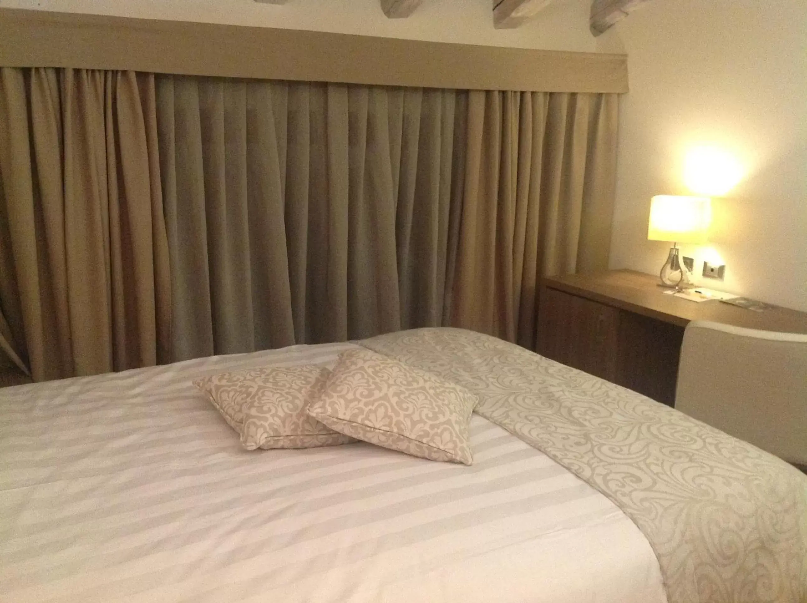 Photo of the whole room, Bed in Do Ciacole In Relais