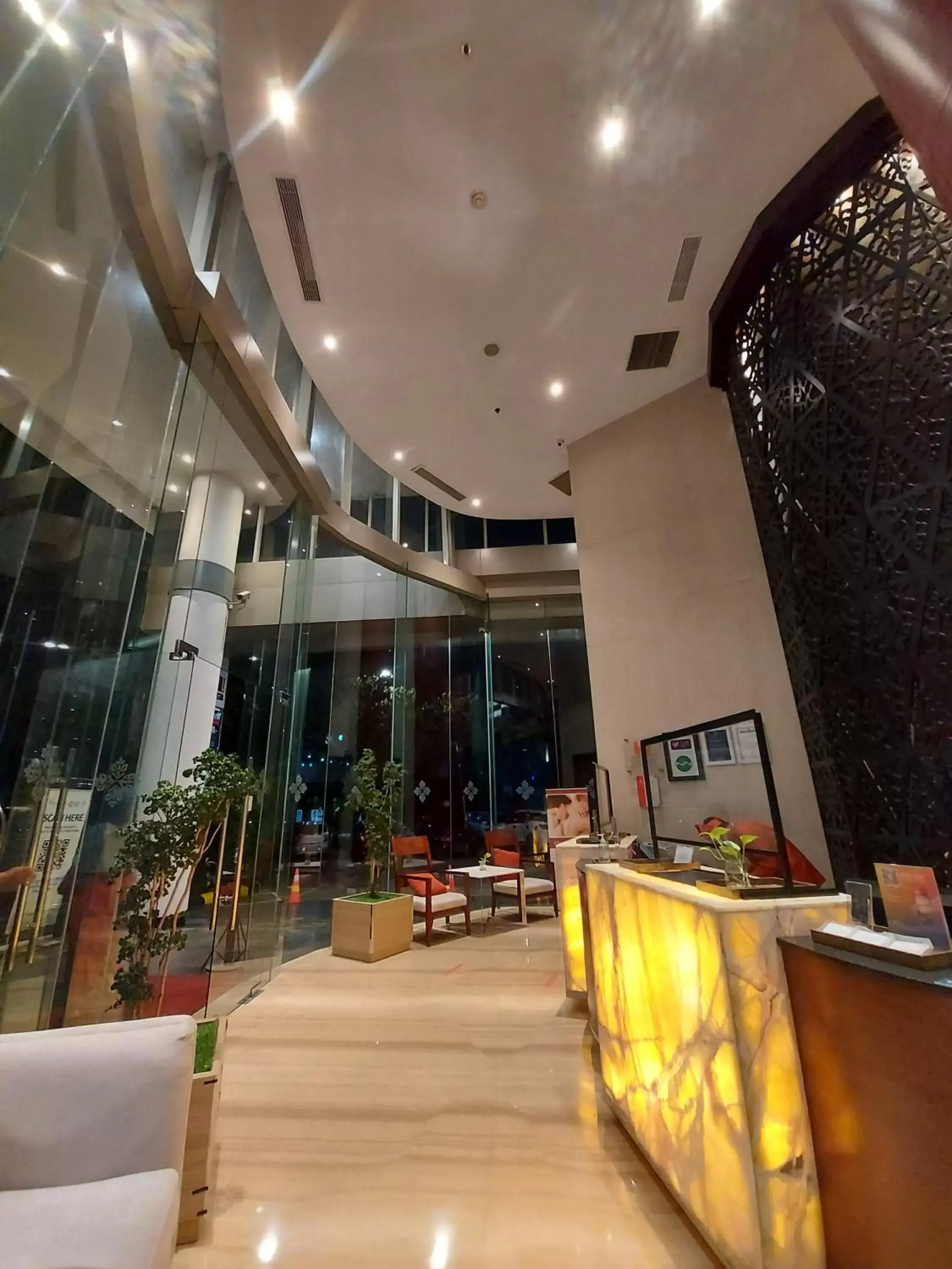 Lobby or reception in Swiss-Belinn SKA Pekanbaru