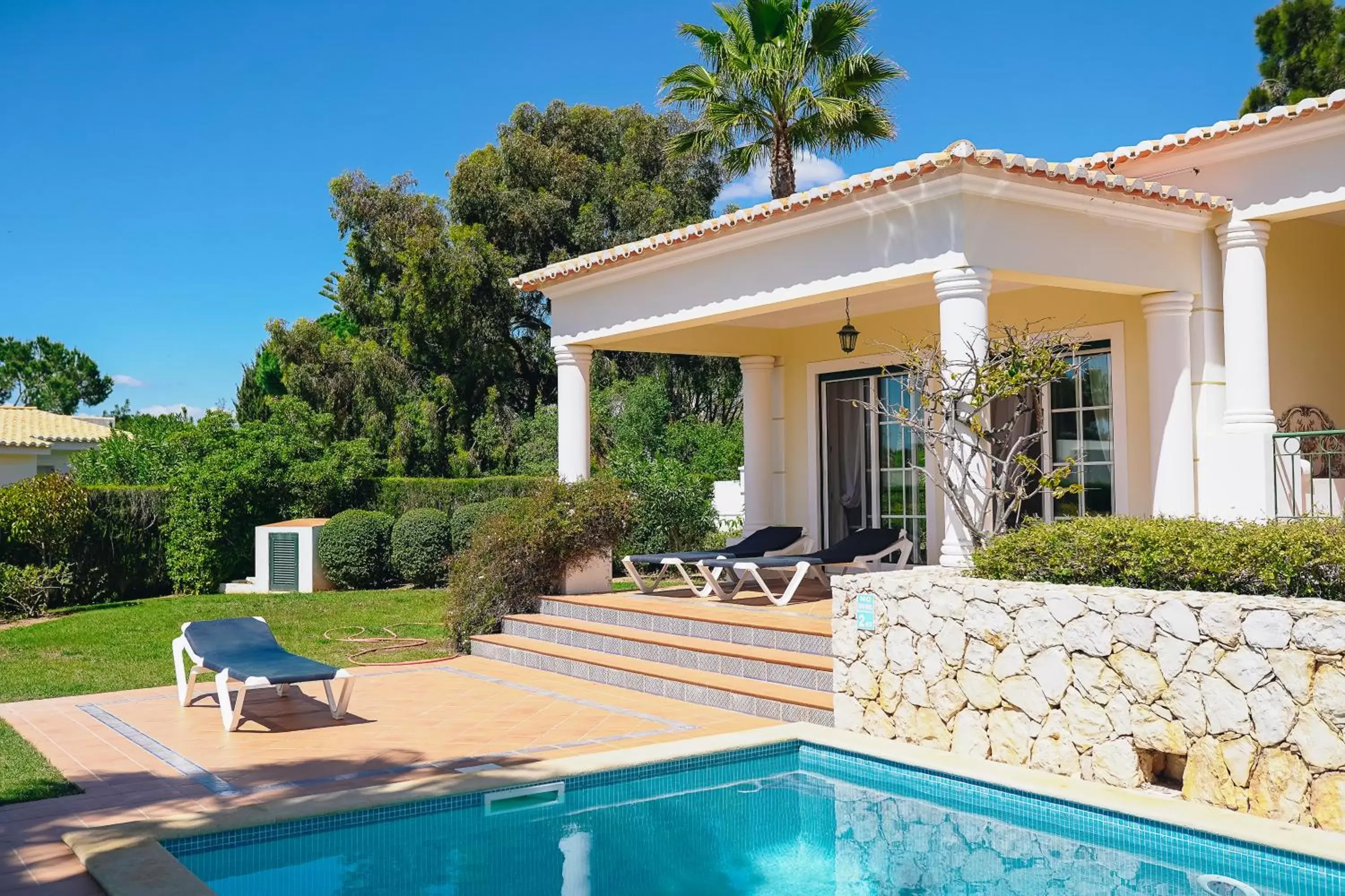 Swimming Pool in Rocha Brava Village Resort