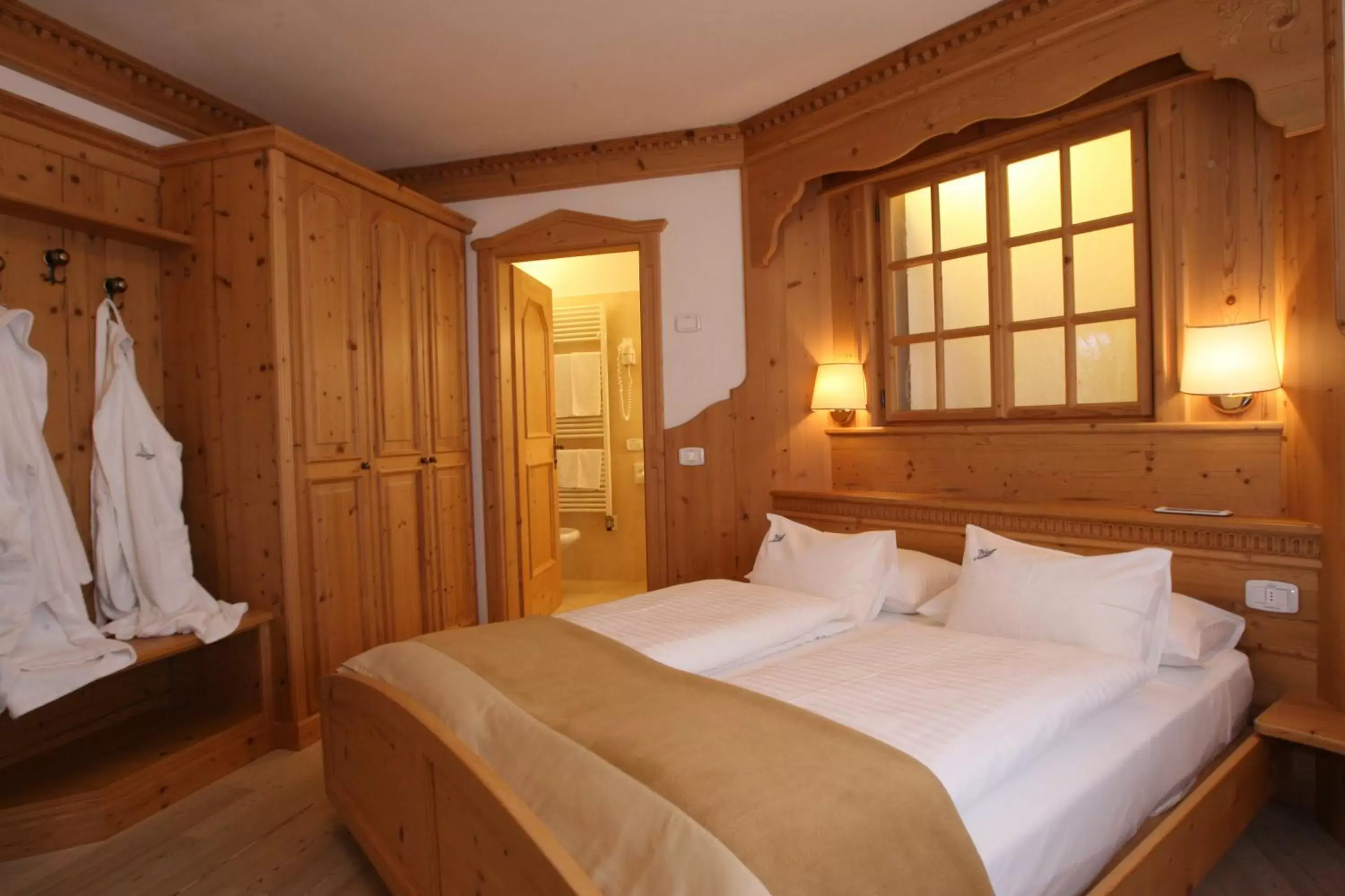 Photo of the whole room, Bed in Bio Hotel Hermitage