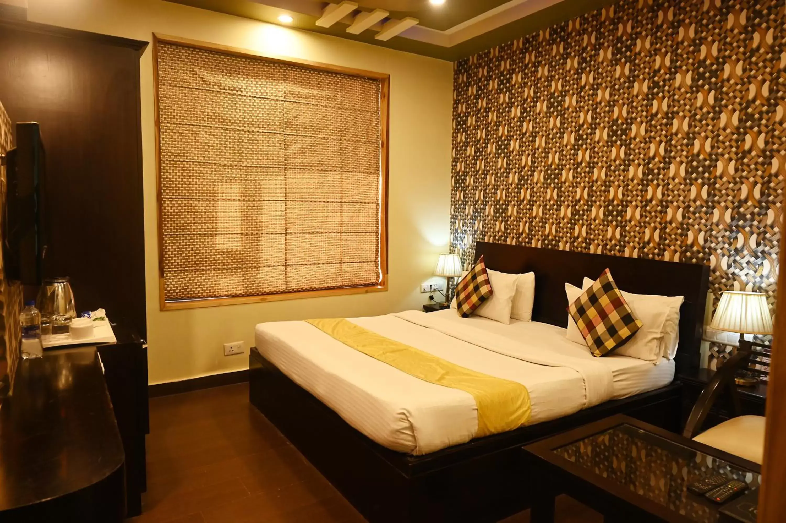 Photo of the whole room, Bed in Hotel Heritage Inn at Assi Ghat