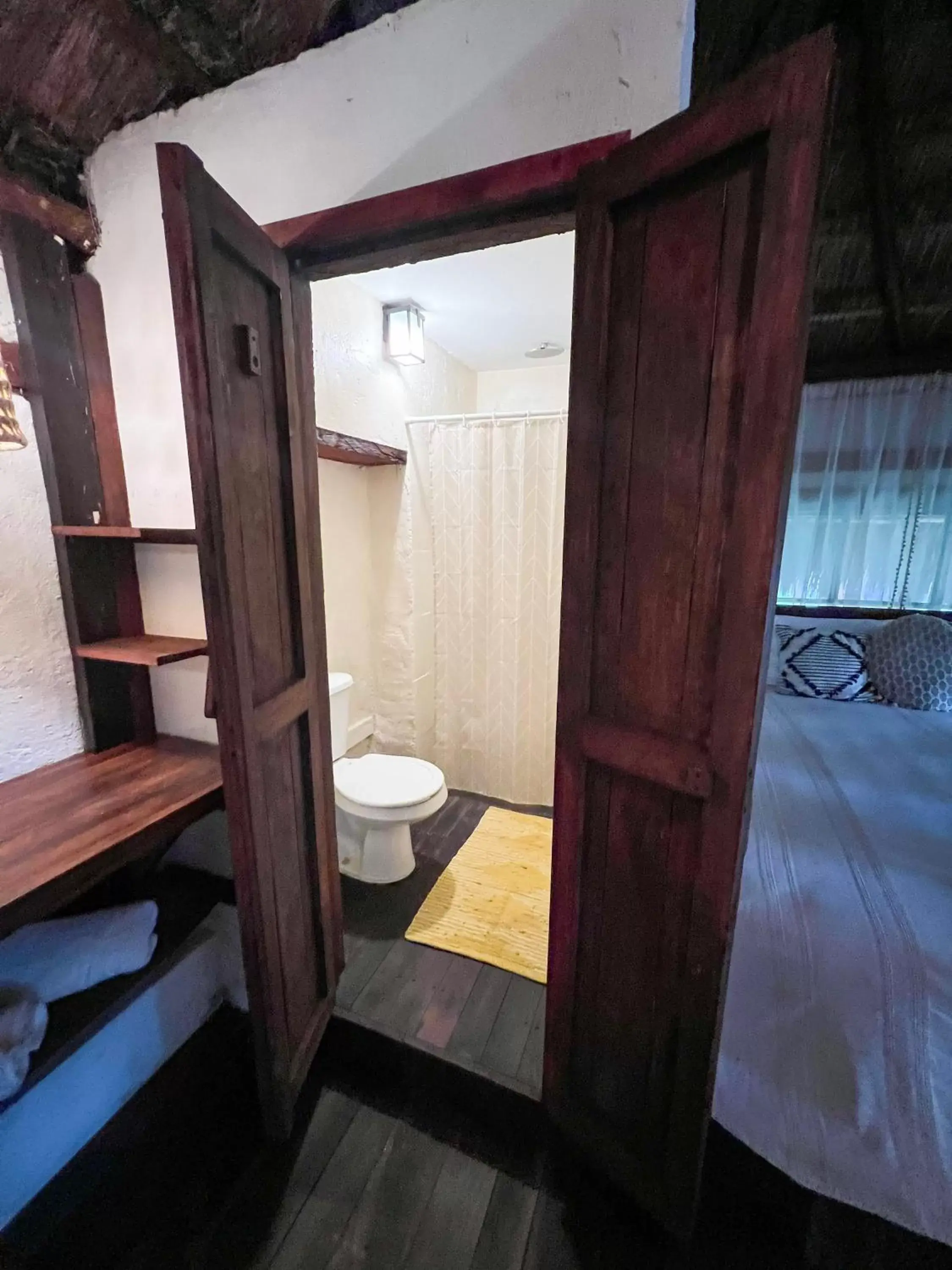 Bedroom, Bathroom in Villa Santuario Lake front Oasis