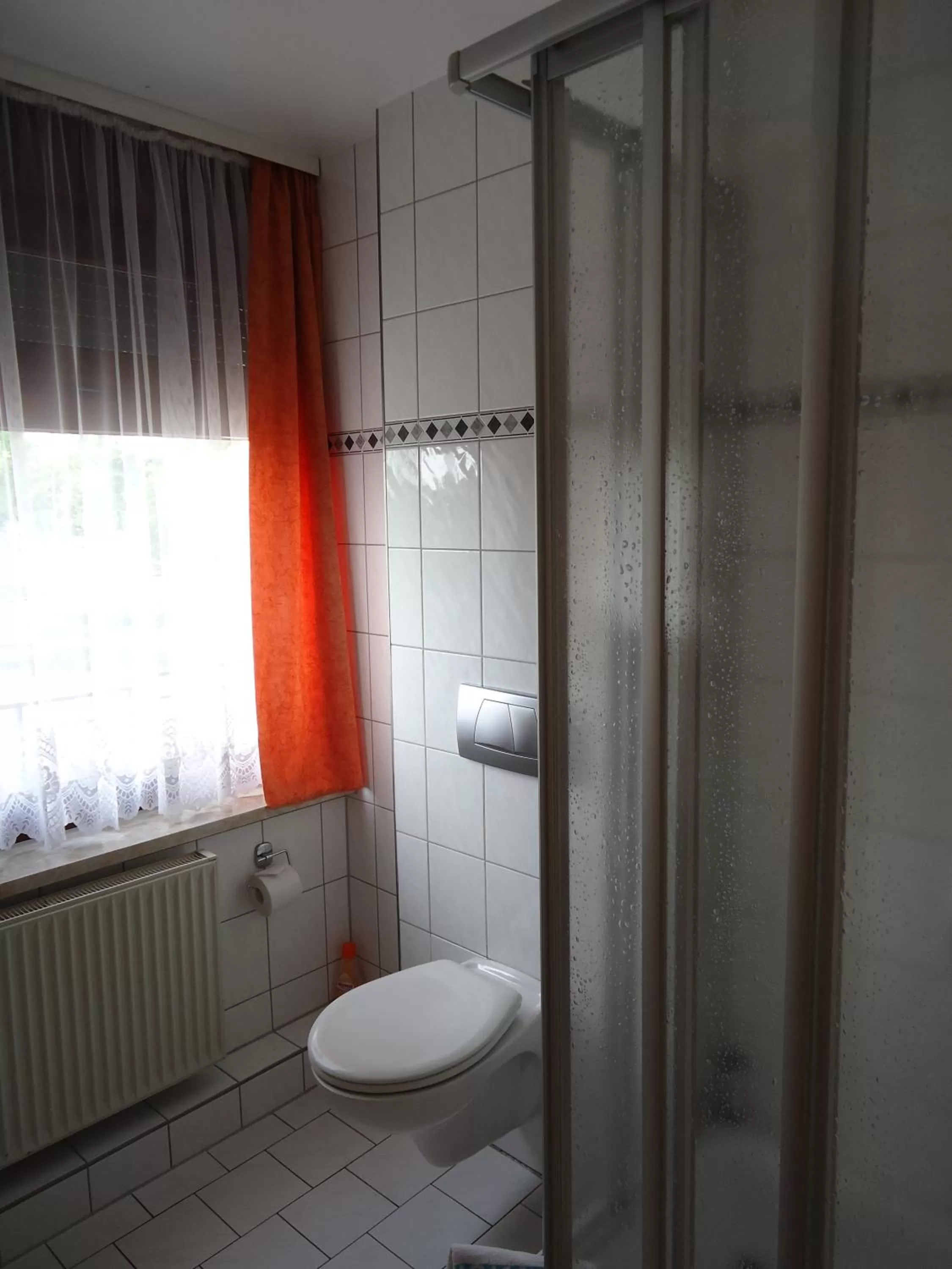 Bathroom in Cityhotel Magdeburg