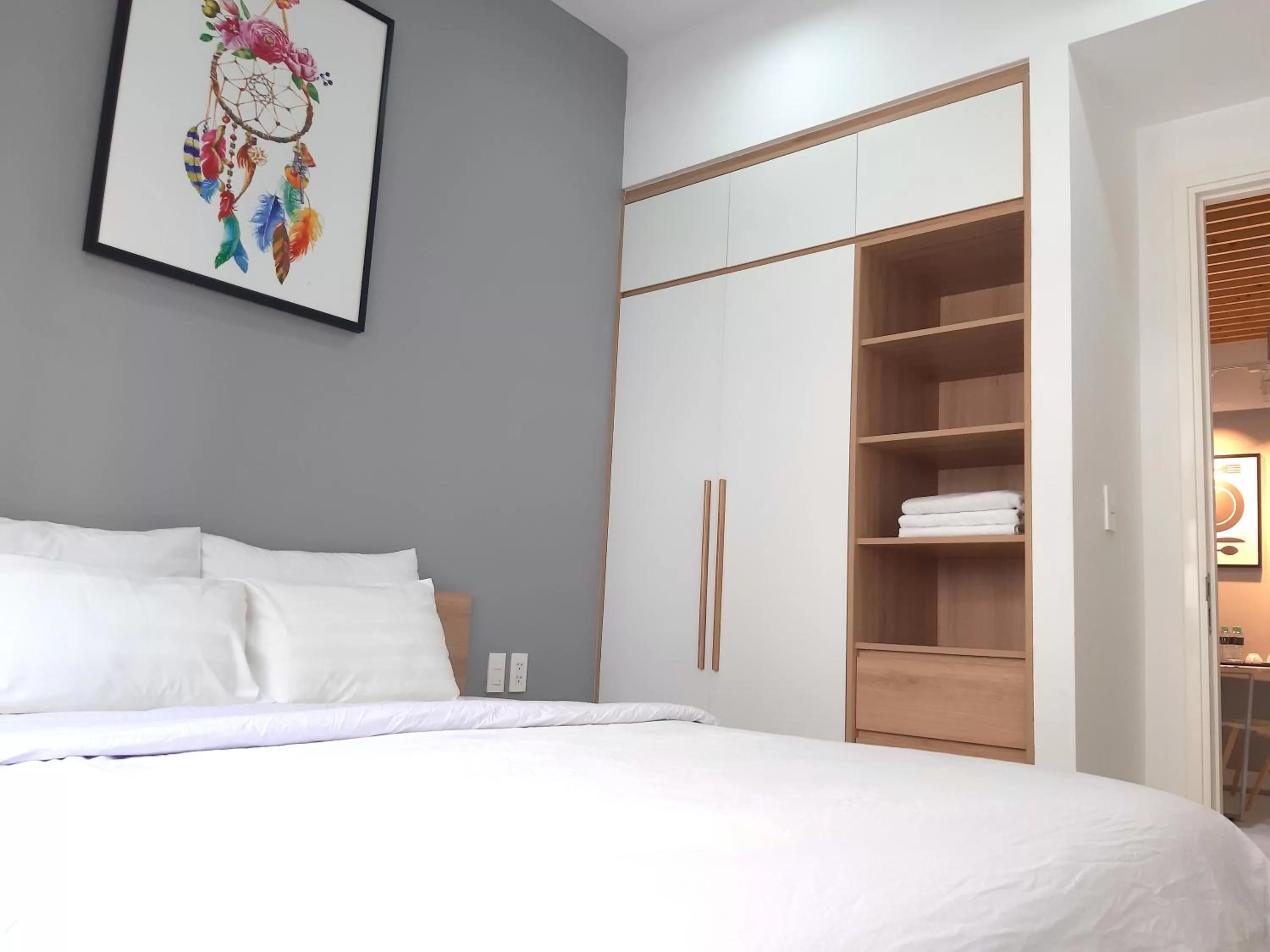 Bed in Scenic Valley Suite