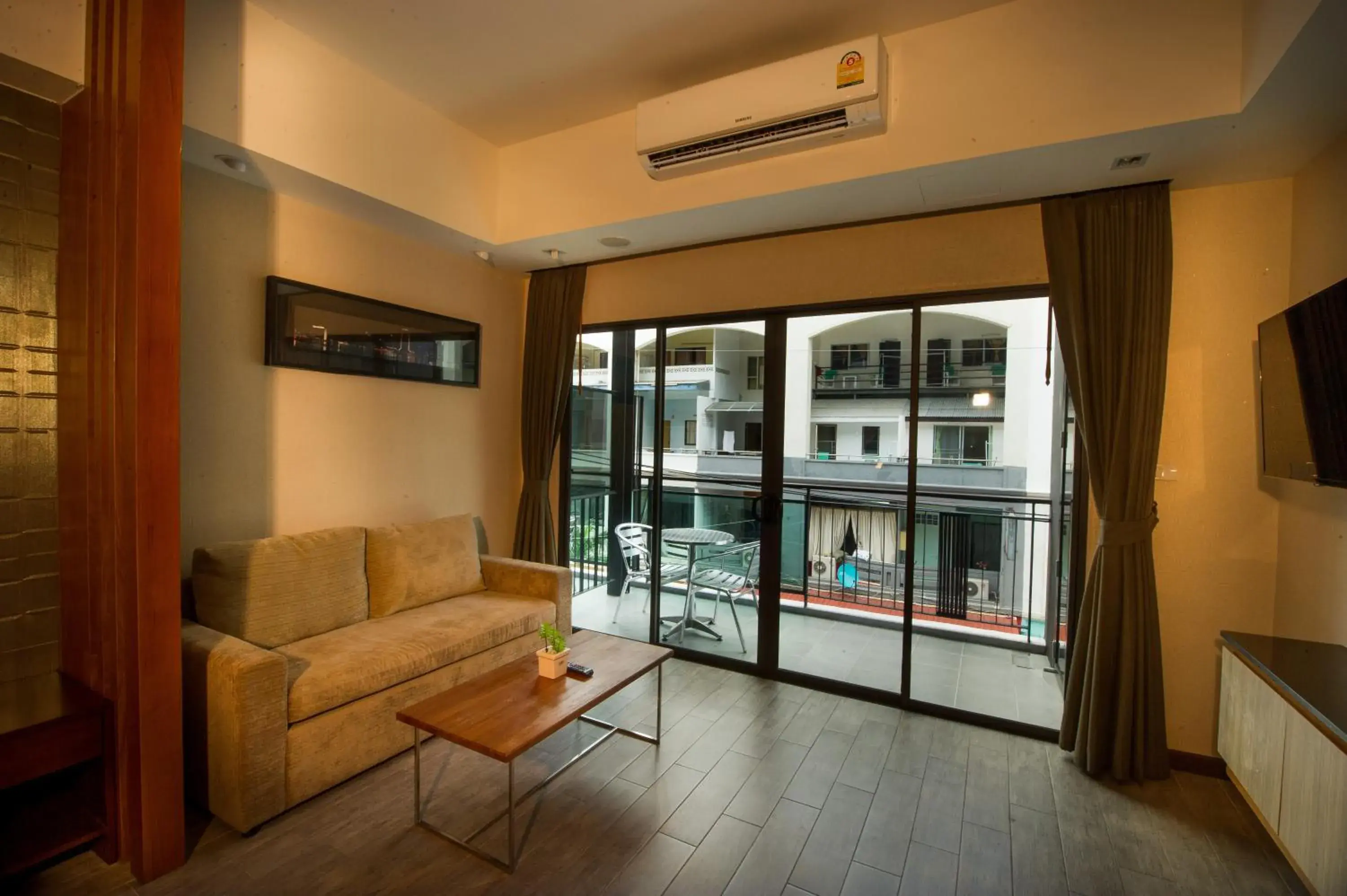 Balcony/Terrace, Seating Area in Inn Residence Serviced Suites - SHA Extra Plus