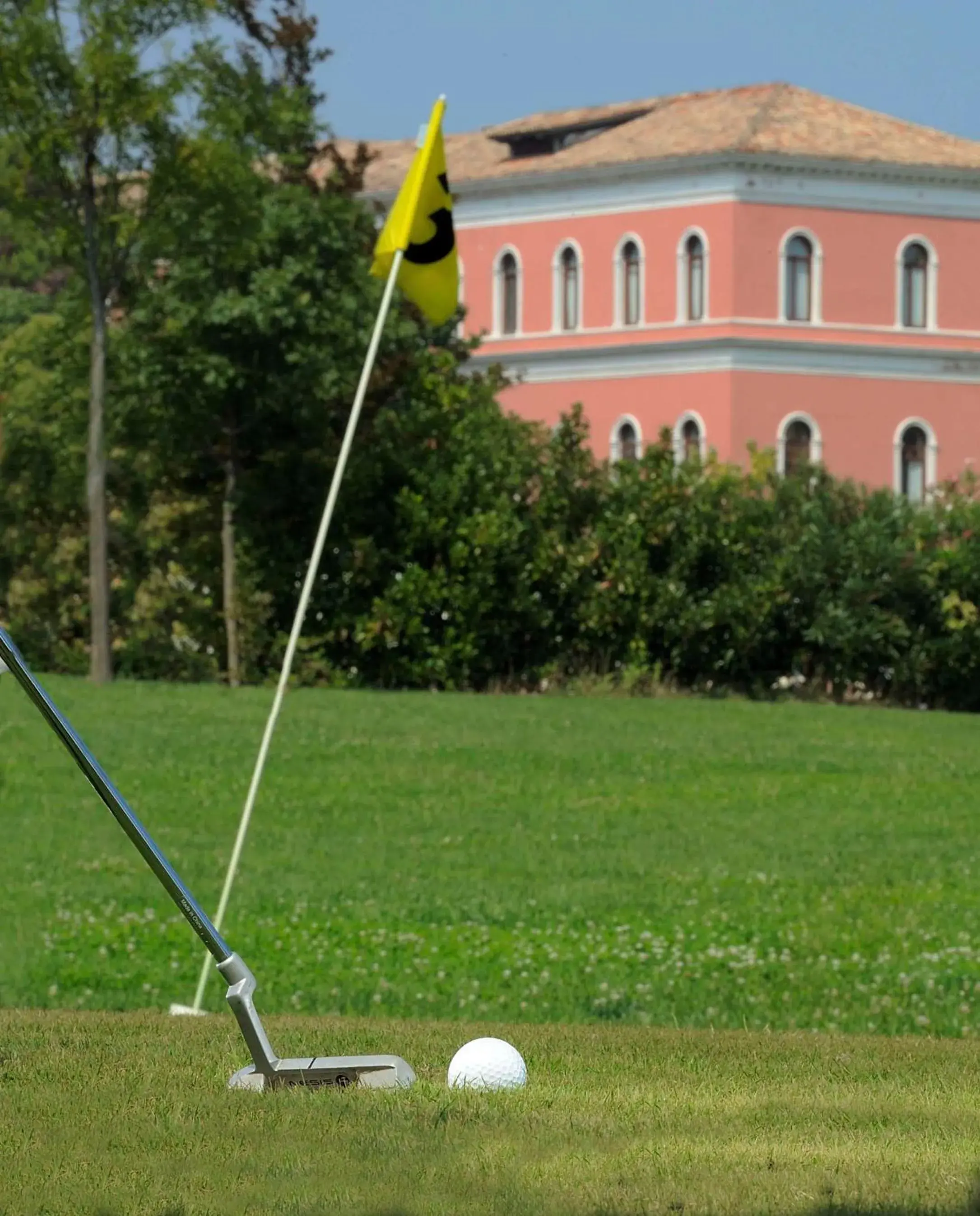 Golfcourse, Property Building in San Clemente Palace Kempinski