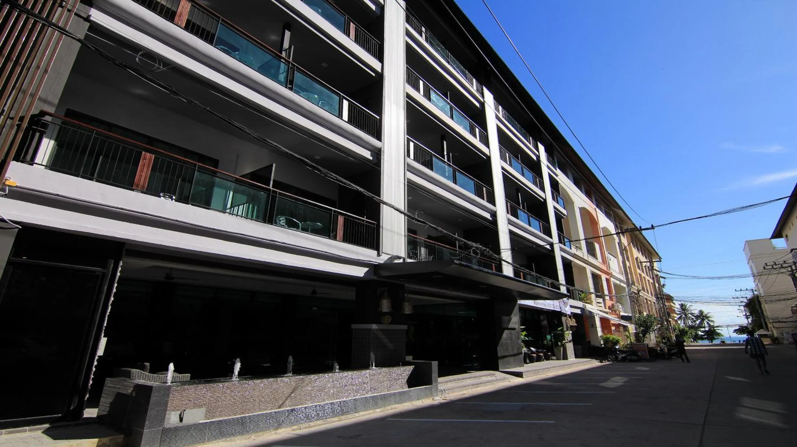 Facade/entrance in Inn Residence Serviced Suites - SHA Extra Plus