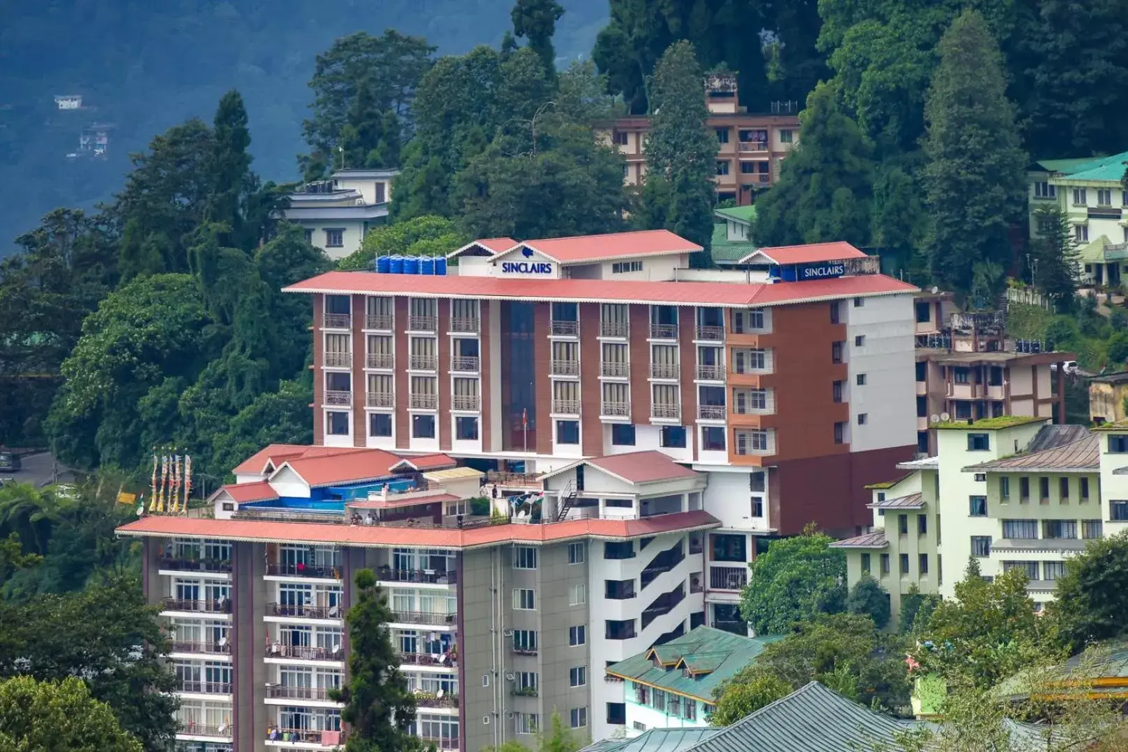 Property building, Bird's-eye View in Sinclairs Gangtok