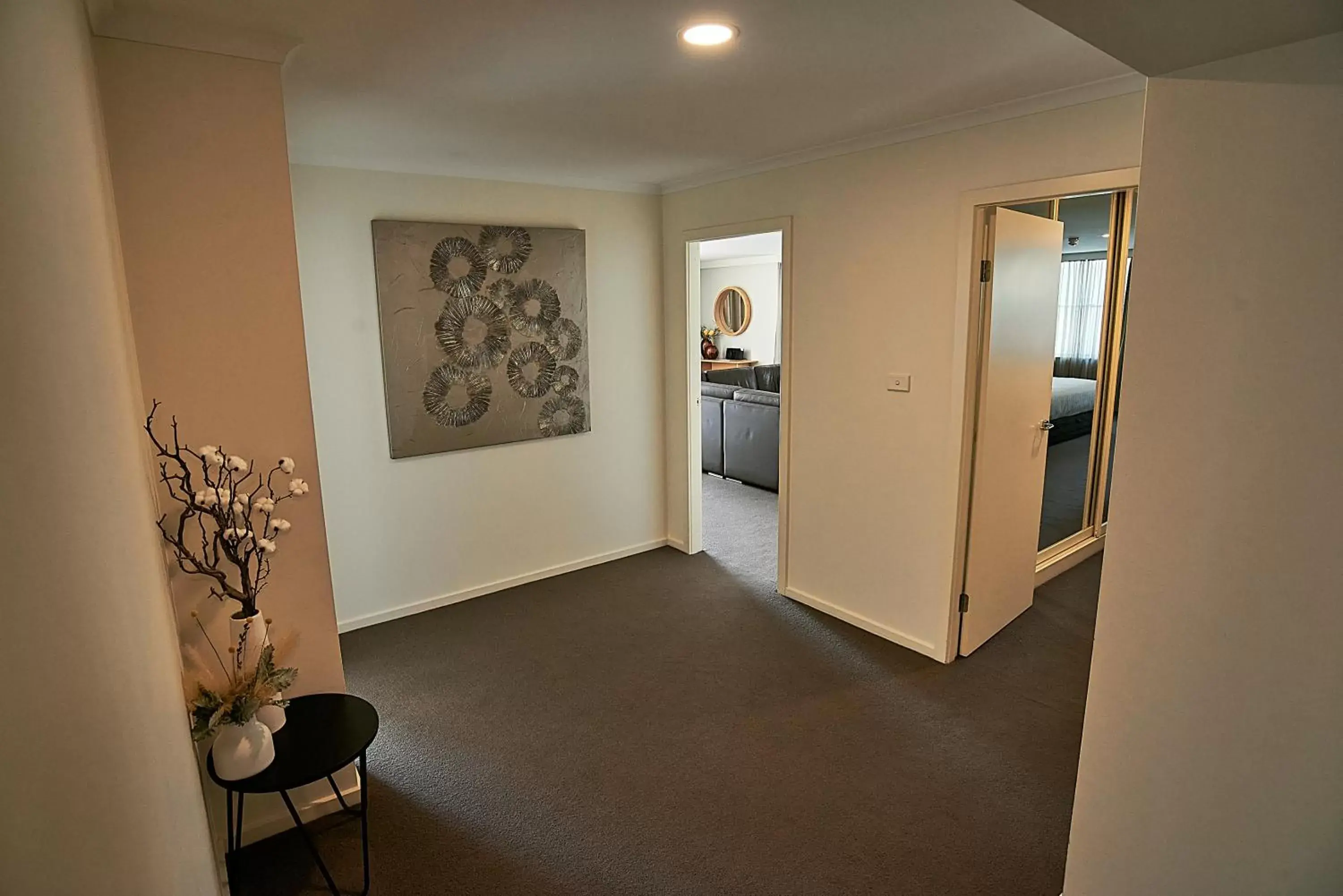 Living room in Salamanca Inn