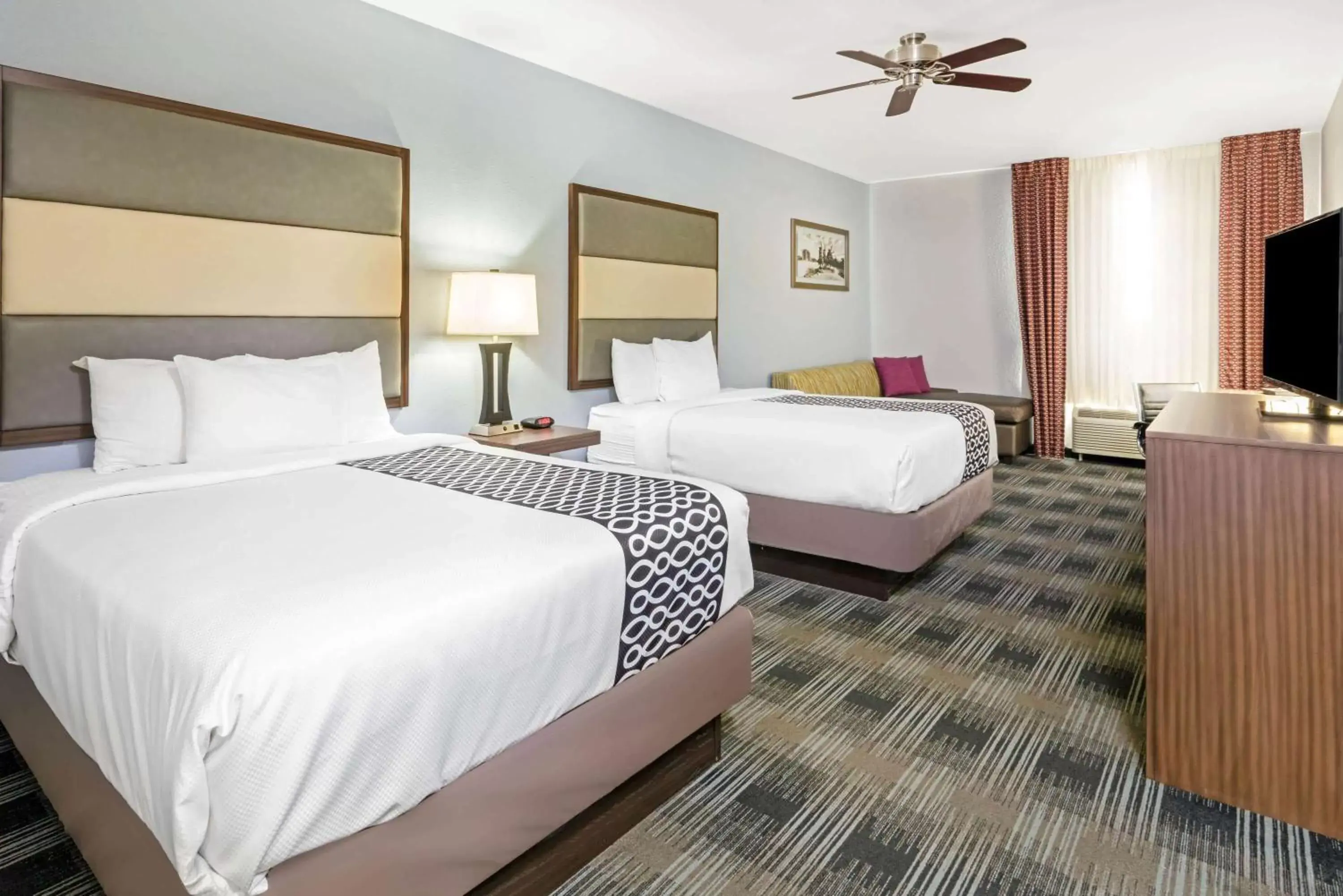 Executive Queen Room with Two Queen Beds in La Quinta by Wyndham Guthrie Executive Queen Room with Two Queen Beds in La Quinta by Wyndham Guthrie