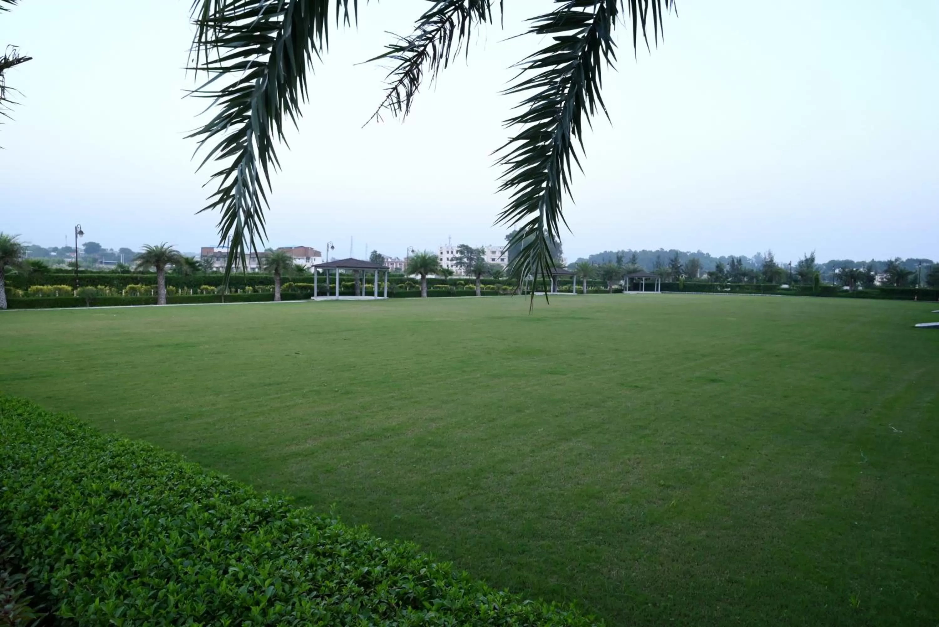 Garden in Ramada Plaza by Wyndham Jammu Vijaypur